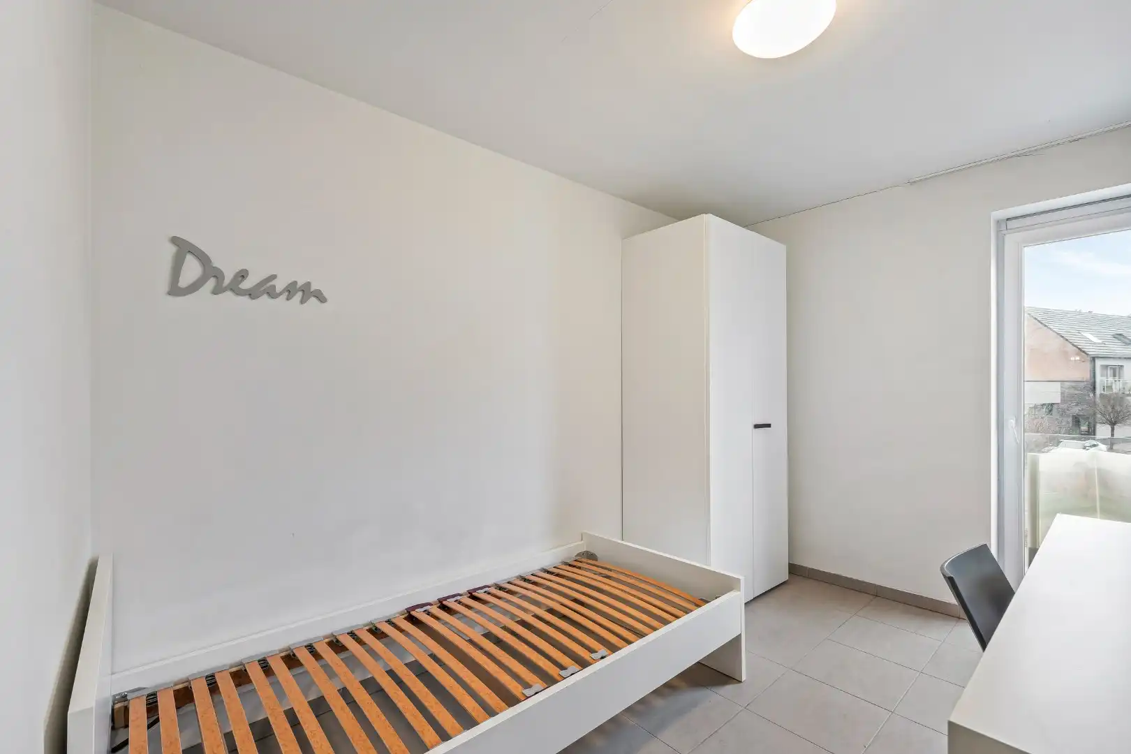 Studentenkamer met privébadkamer in Kortrijk-centrum foto 6