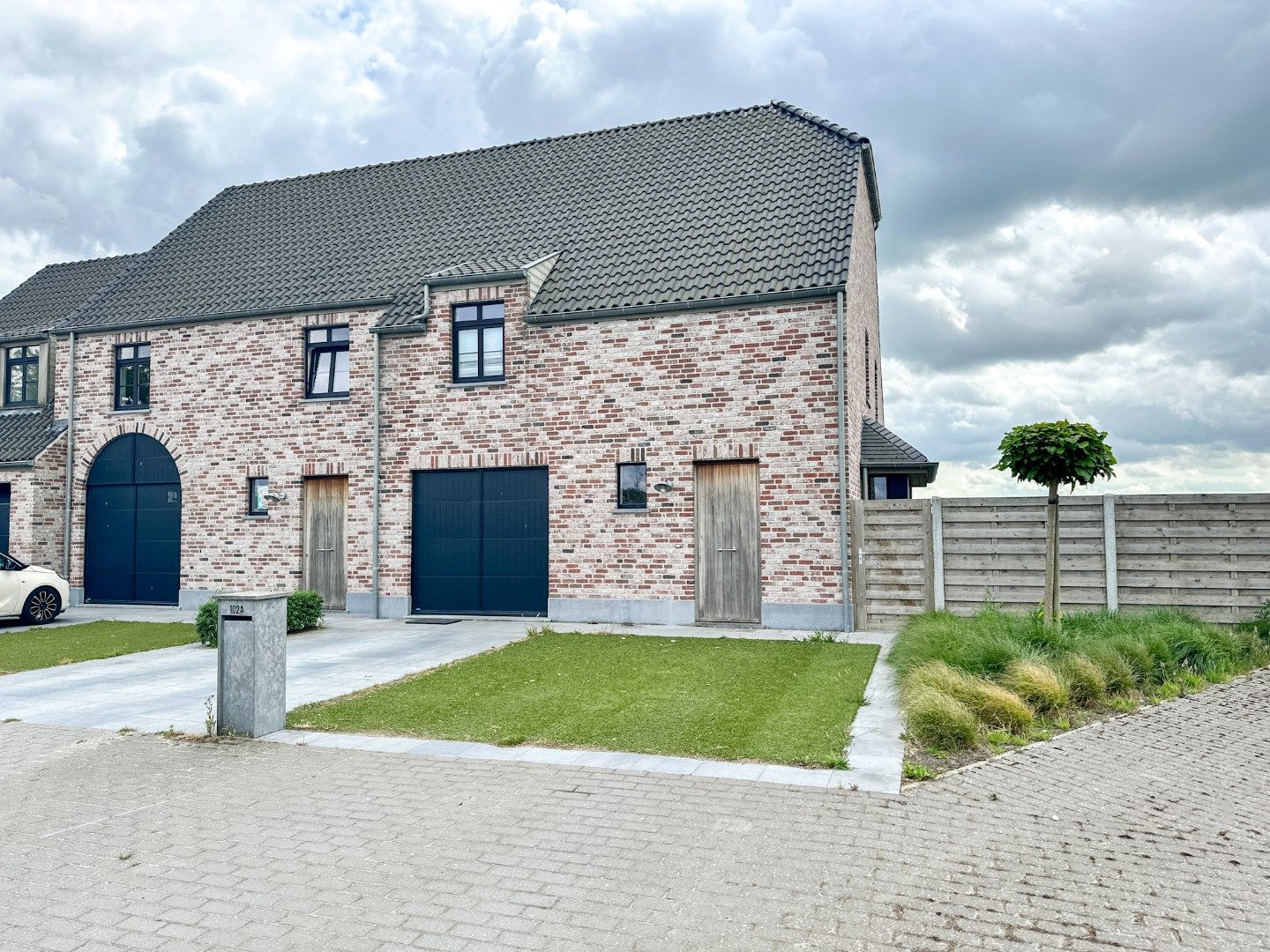 Prachtige energiezuinige woning, 3 slp, garage en tuin met open zicht, Ichtegem foto {{pictureIndex}}