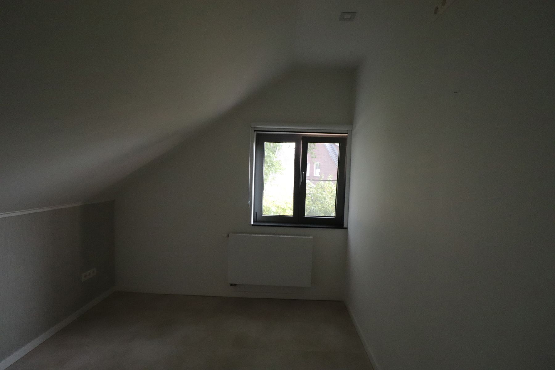 Modern en energiezuinig 2-slaapkamerappartement met carport en ruim terras. foto 8