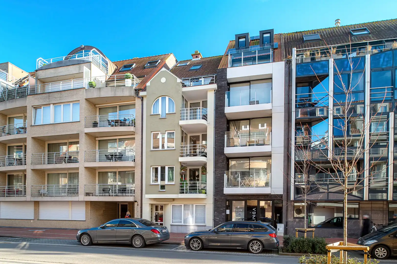 Instapklaar appartement gelegen op een centrale ligging te Knokke, vlakbij de winkels en de zee. foto 26