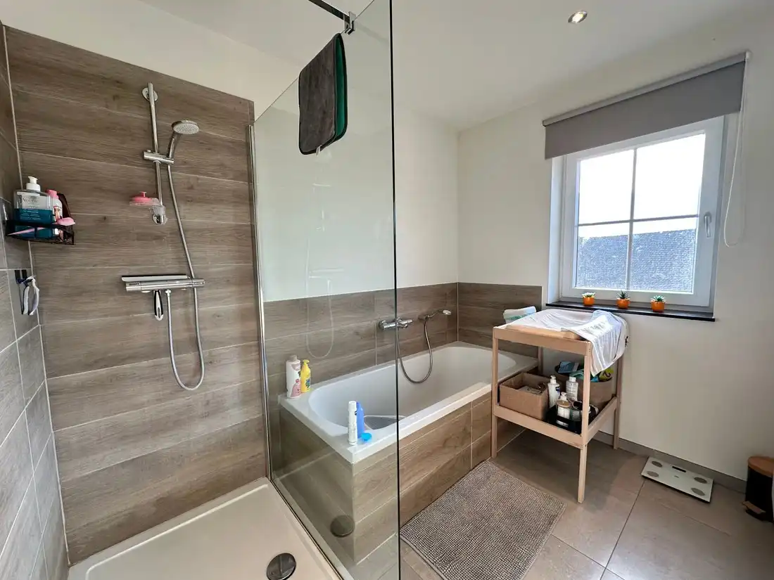 Bijna energieneutrale halfopen bebouwing te Zoutleeuw NIET ONDER BTW-STELSEL verkocht foto 14