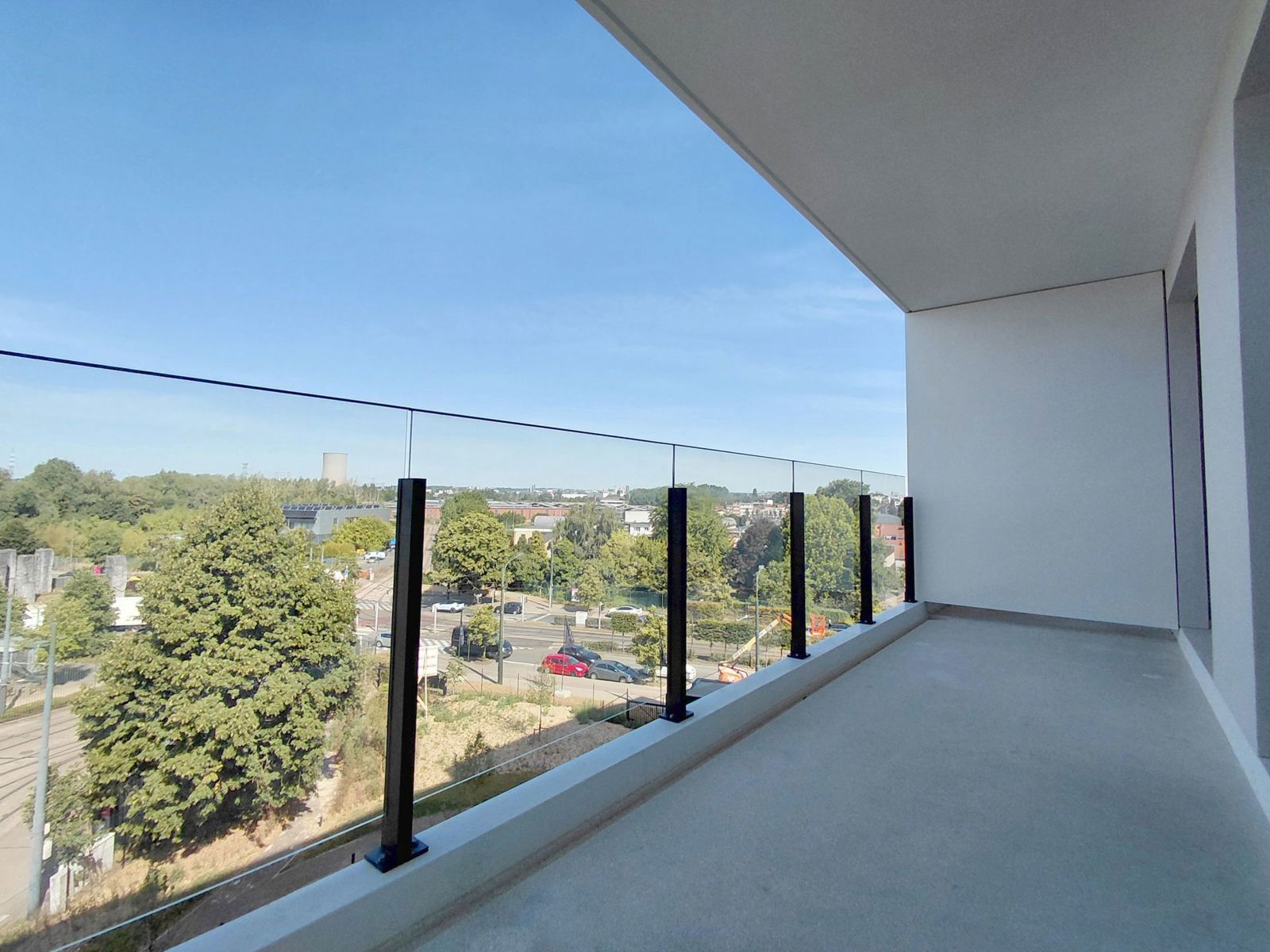 Prachtig 2 slaapkamer appartement met groot TERRAS foto 11