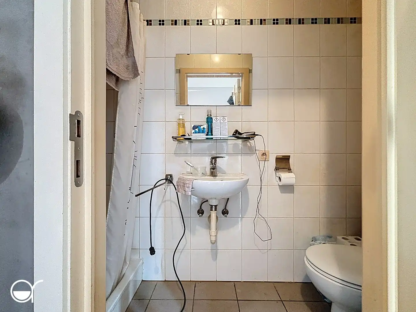 Woning met 5 studio's foto 12