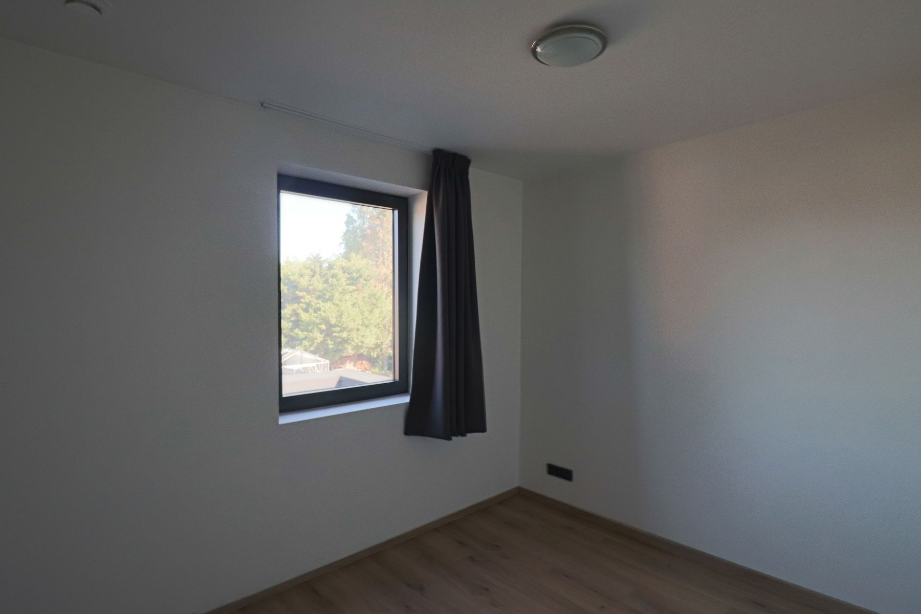 Energiezuinige nieuwbouwwoning (E12) met 3-4 slaapkamers en tuin met tuinberging. foto 18