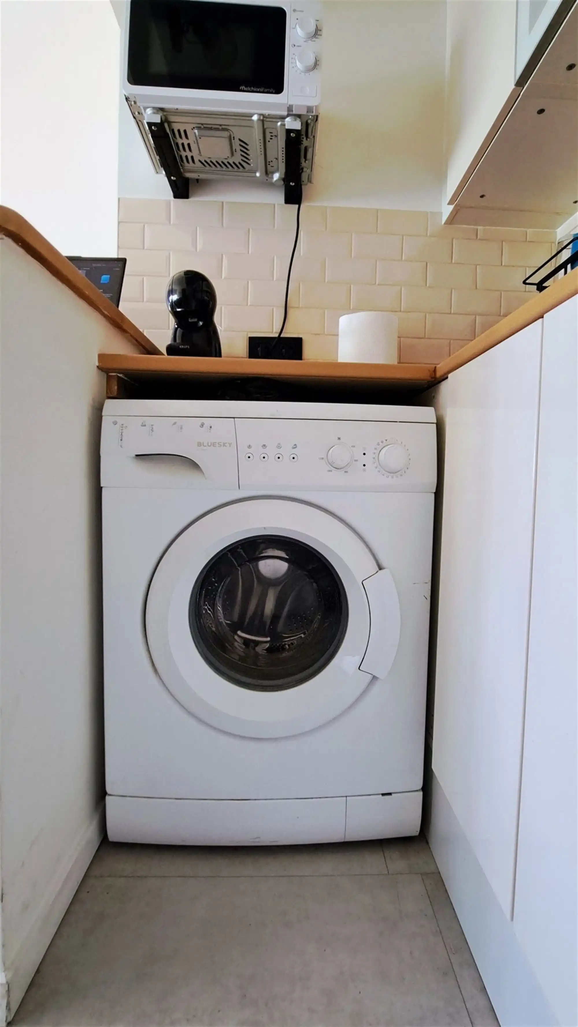 Instapklare lichtrijke studio van 32m2 te Kessel-Lo. foto 7