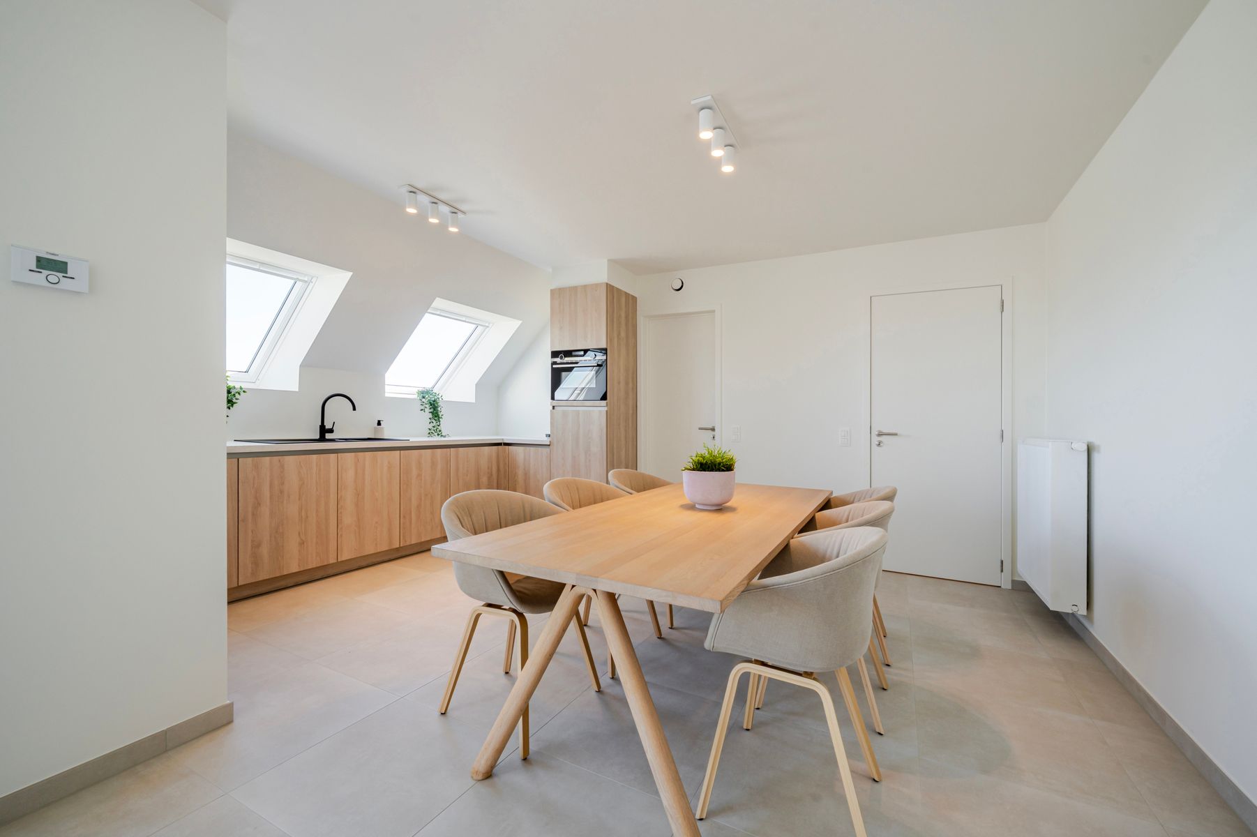 Appartement te koop foto {{pictureIndex}}