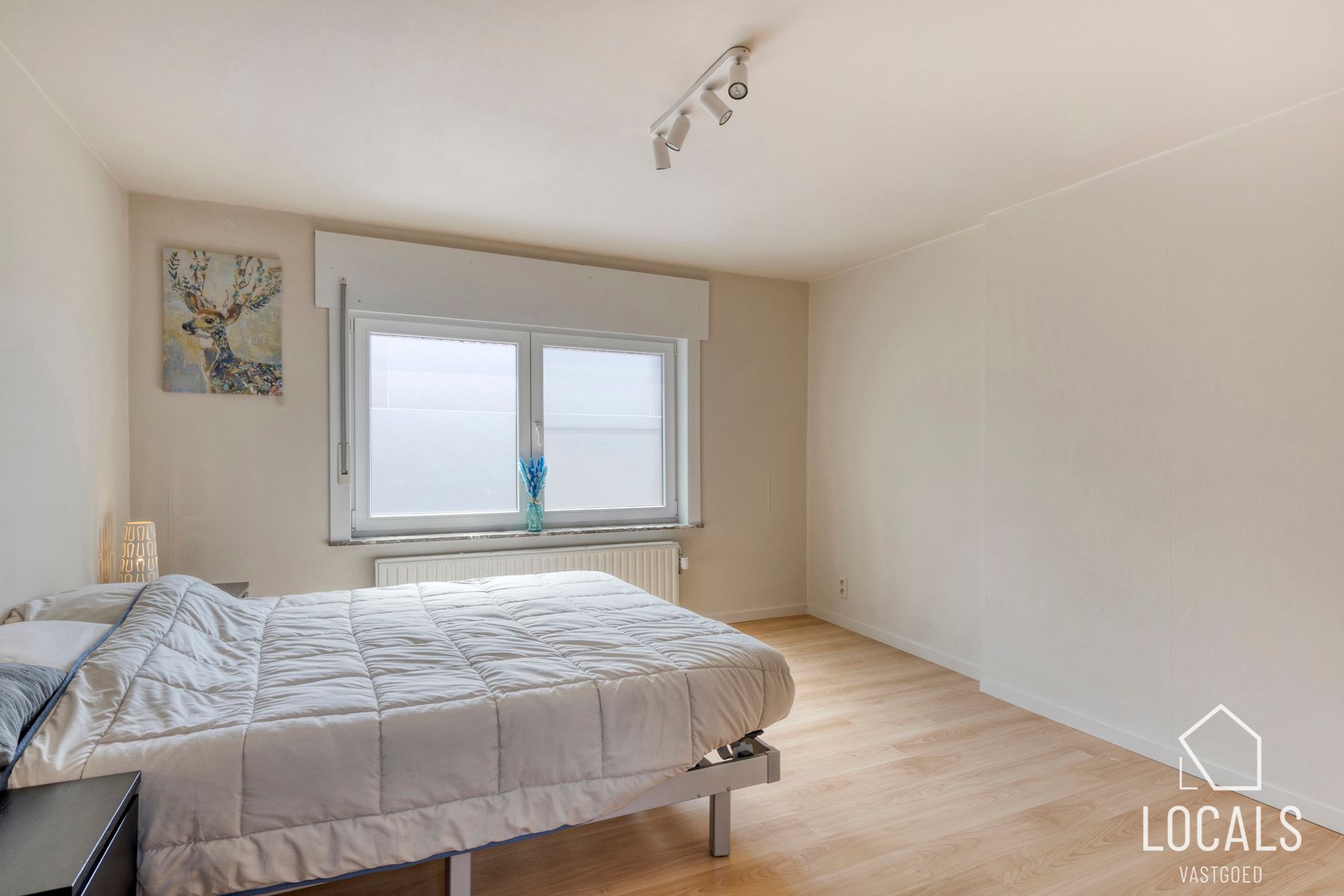 Halfopen bebouwing met 3 slpks, tuin en garage  foto 14