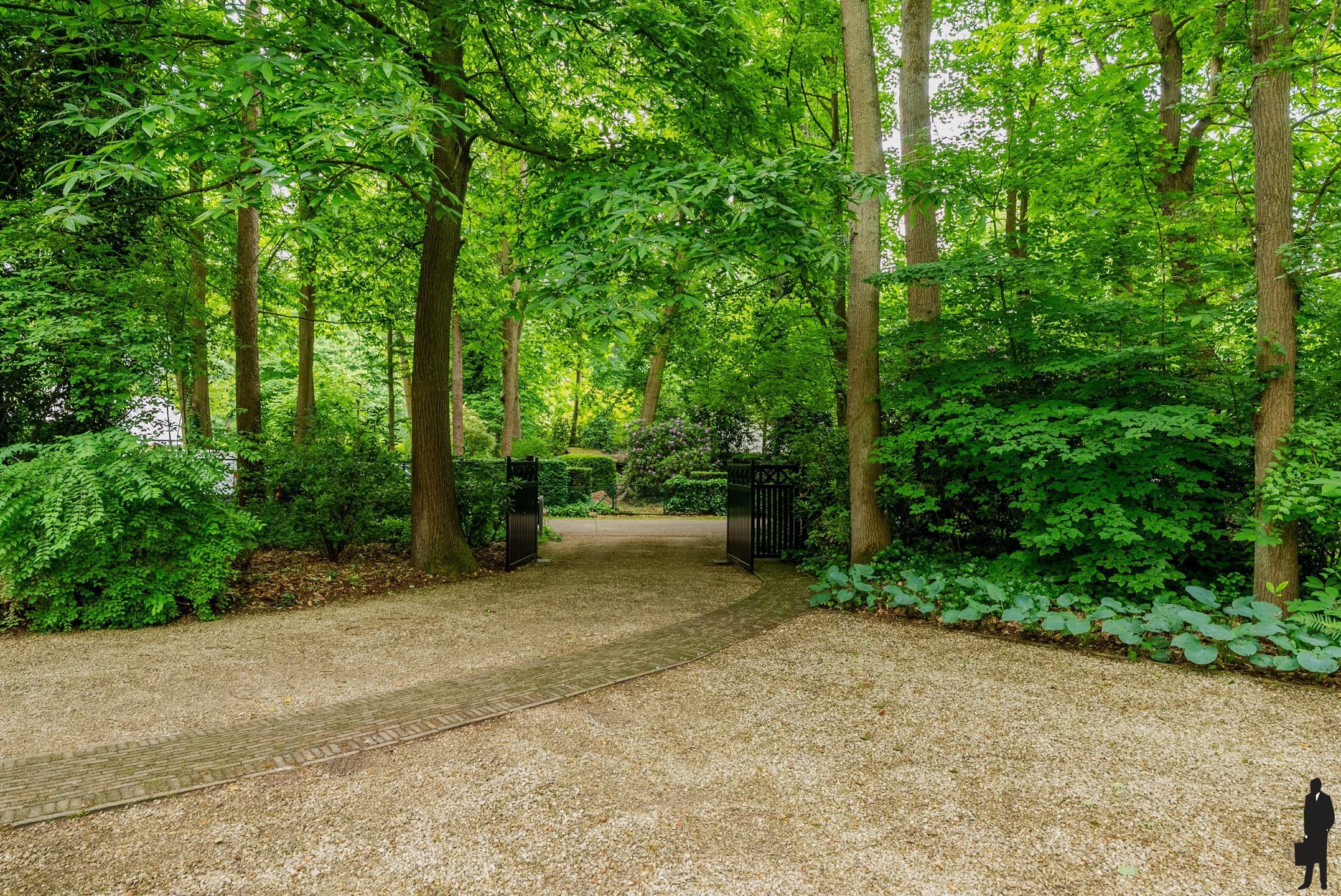 Exclusieve villa met zwemvijver op 2.543 m² foto 73