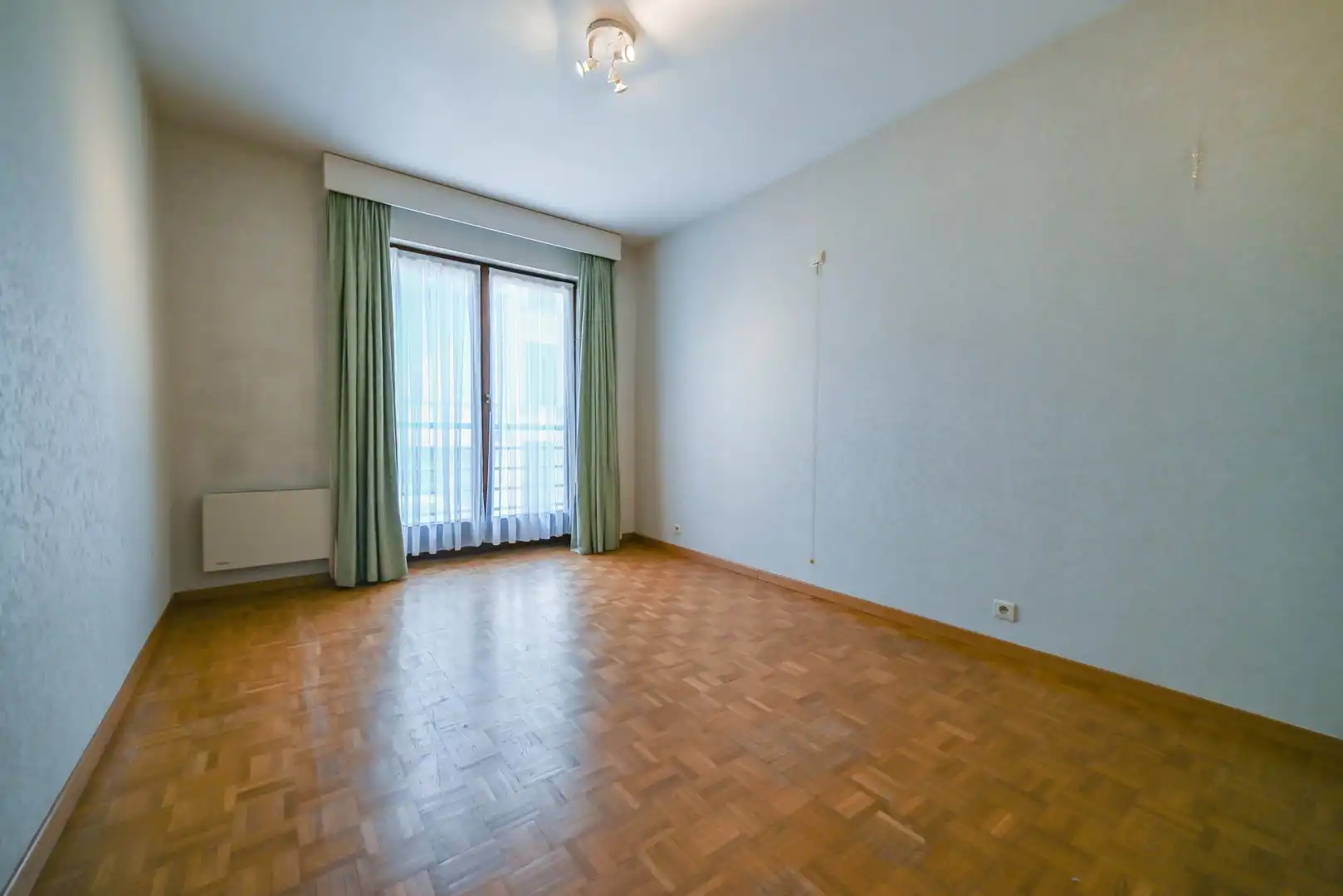 Tweeslaapkamerappartement in centrum Izegem foto 20