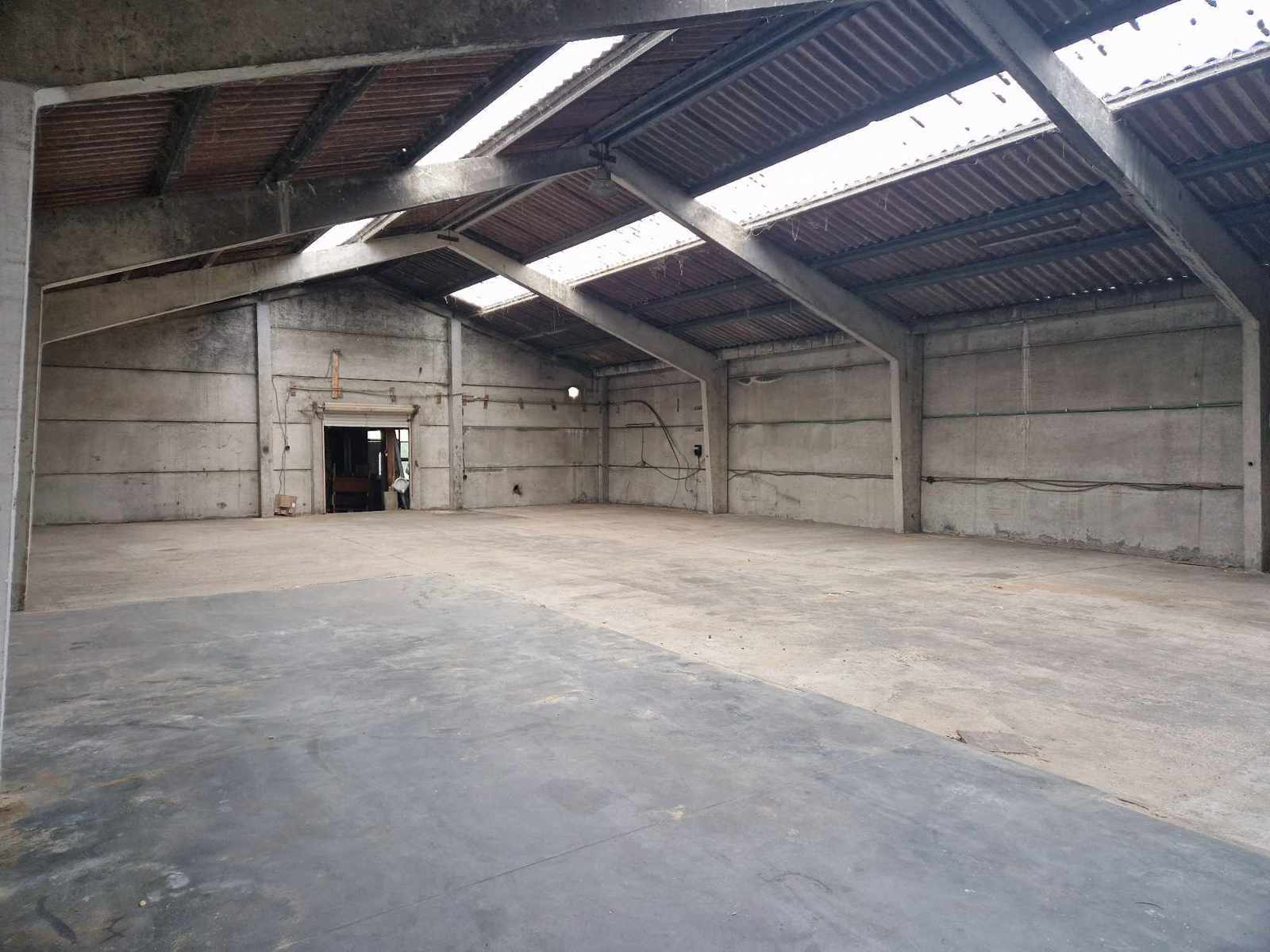 Loods van 270 m² in Oordegem foto 3