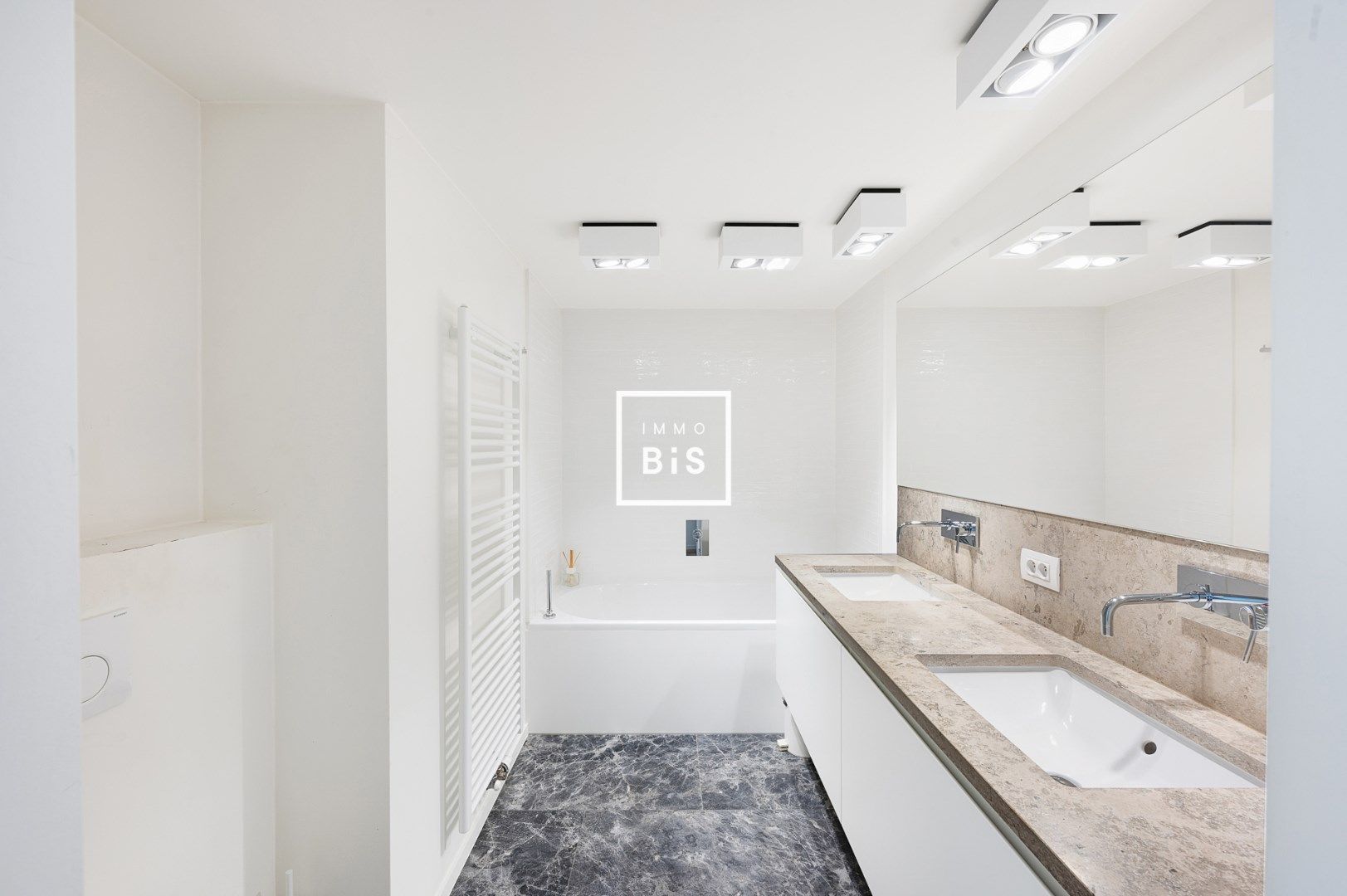 Ruim hoekappartement met zonneterrassen in de recente residentie Cap Horn foto 22