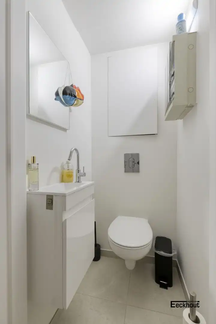 Mooi gerenoveerd appartement met terrasje in het centrum van Oostende! foto 10