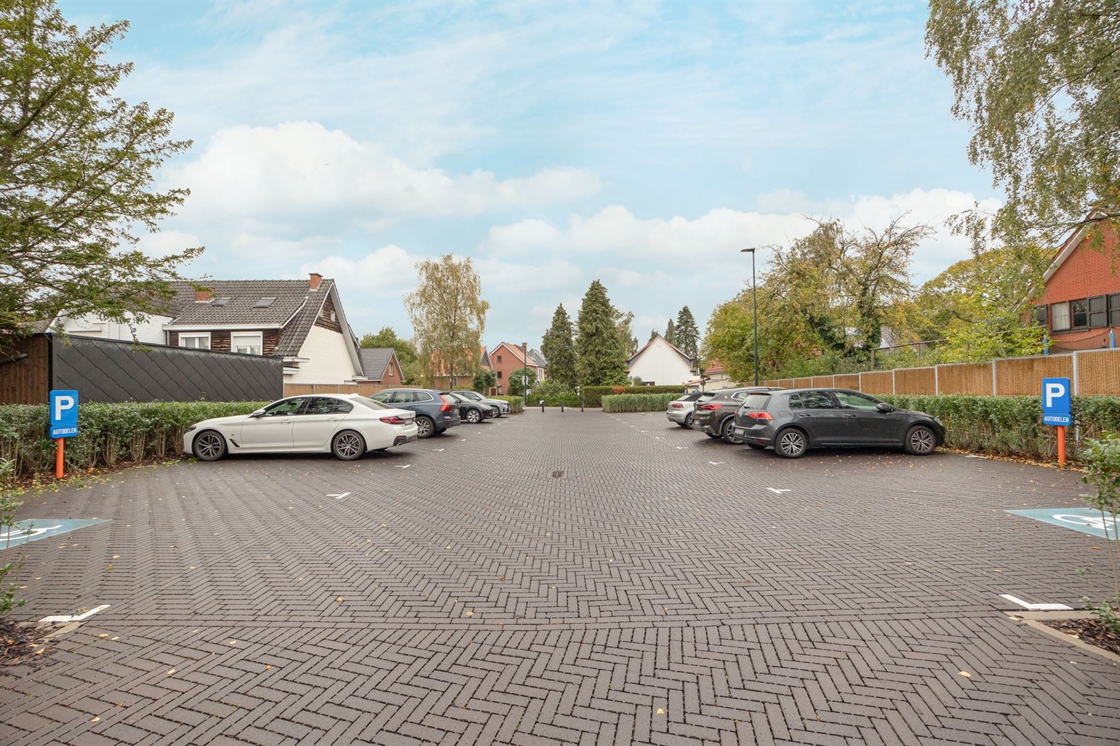 Luxe nieuwbouwappartement met terrassen foto 29