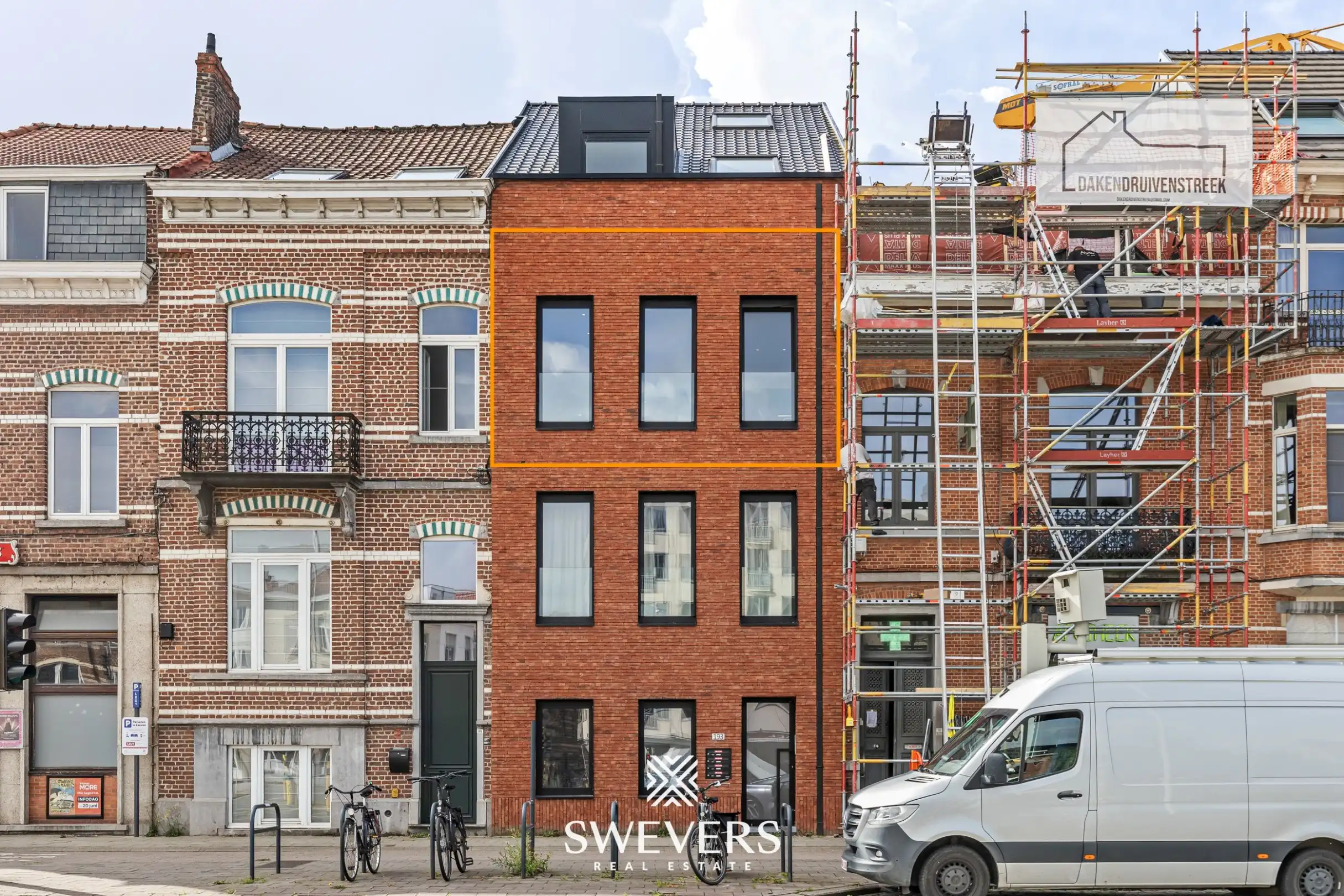 Instapklaar en energiezuinig appartement met EPC A op toplocatie in Leuven foto {{pictureIndex}}