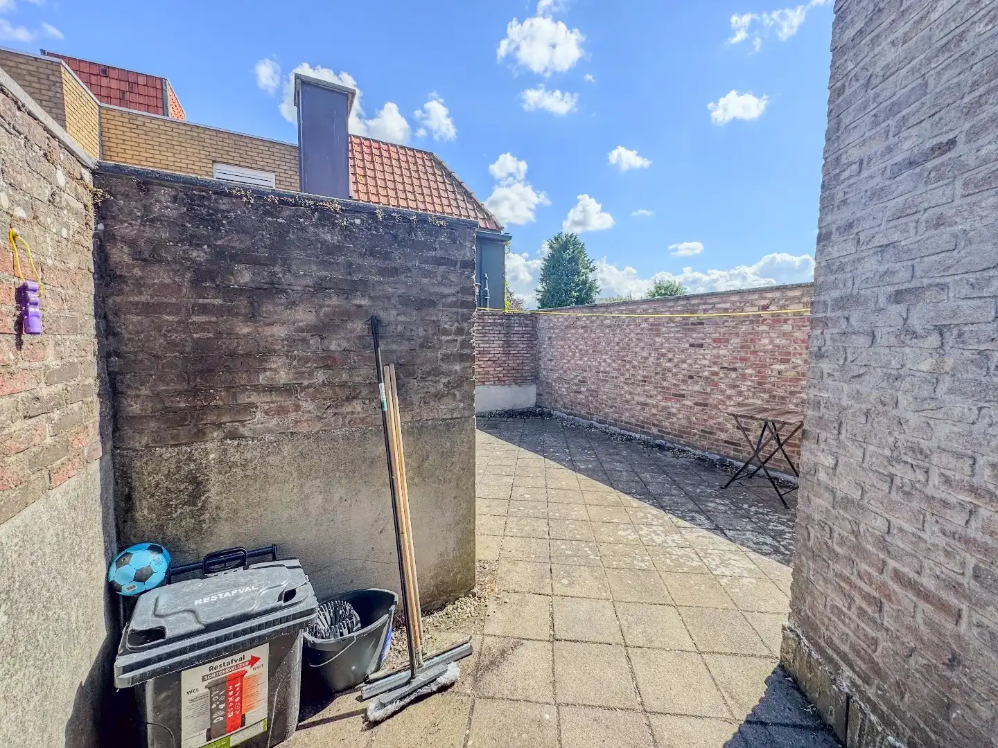 Gezellig éénslaapkamersappartement (63m²) met terras. foto 12