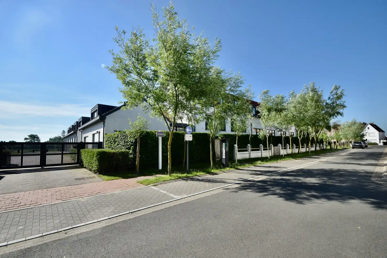 Prachtige, lichtrijke woning vlakbij het pittoreske Oosthoekplein in het Zoute op wandelafstand van de zee en het Zwin. foto 24