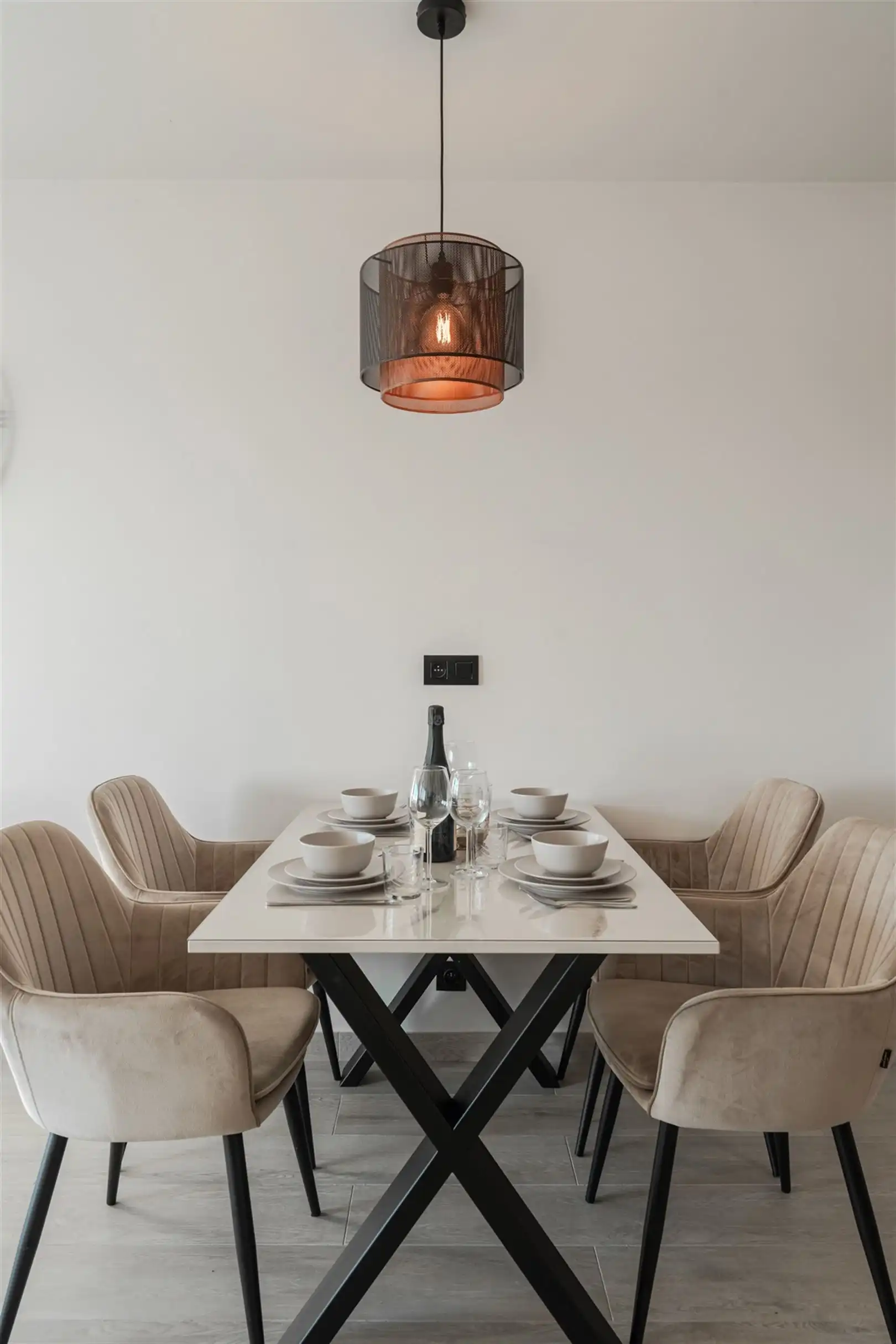 Moderne studio met frontaal zeezicht foto 22