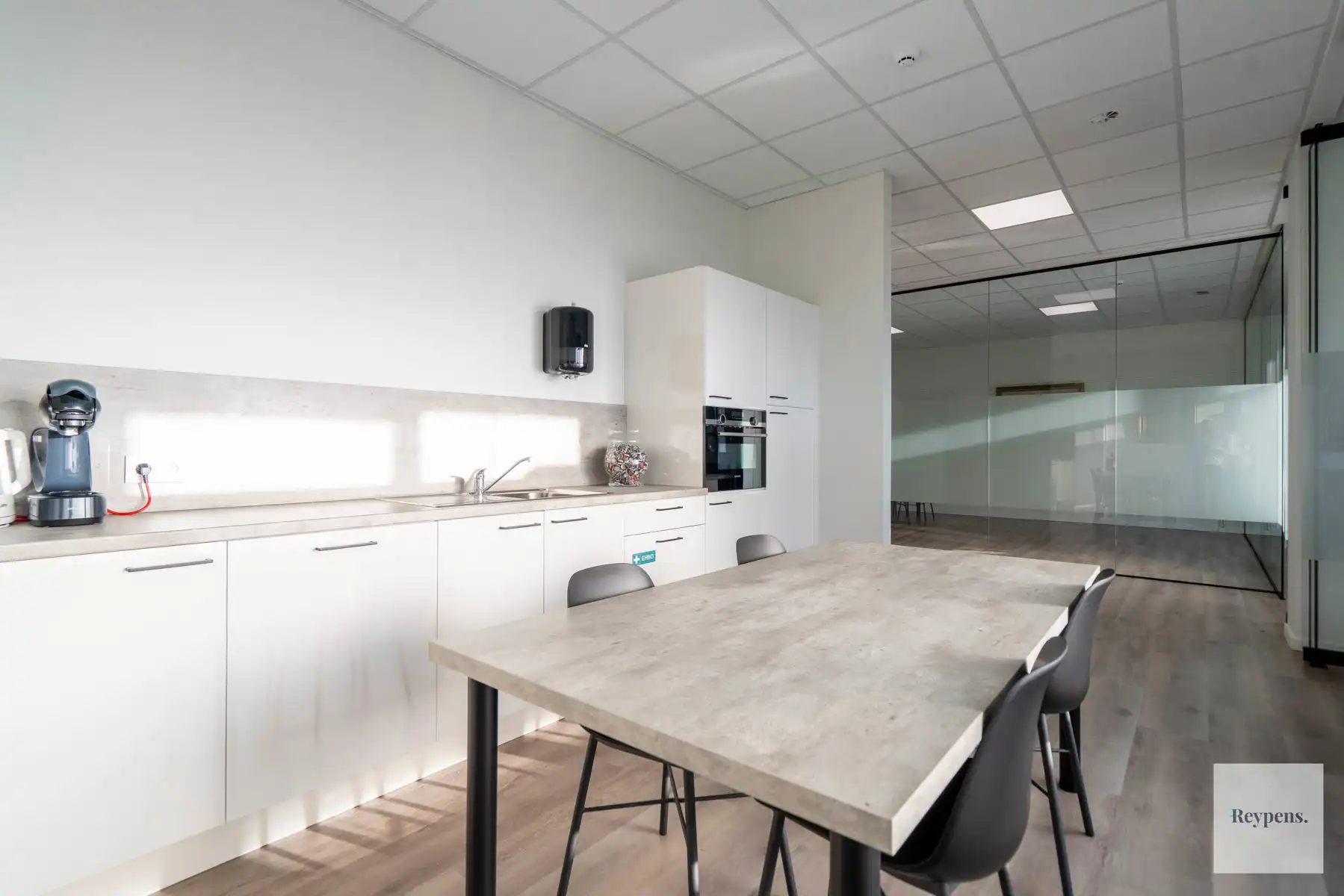 Polyvalente commerciële ruimte in KMO park foto 6