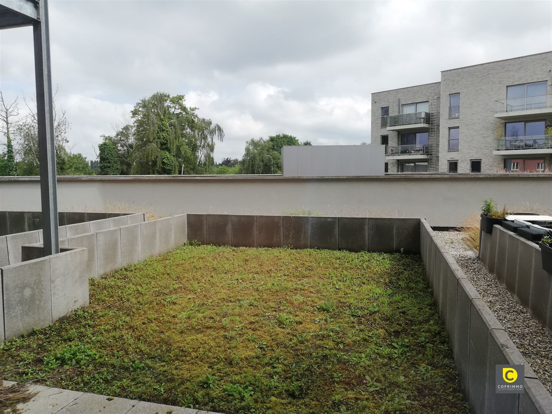 Instapklaar 2 slpks app met tuin en terras! foto 8