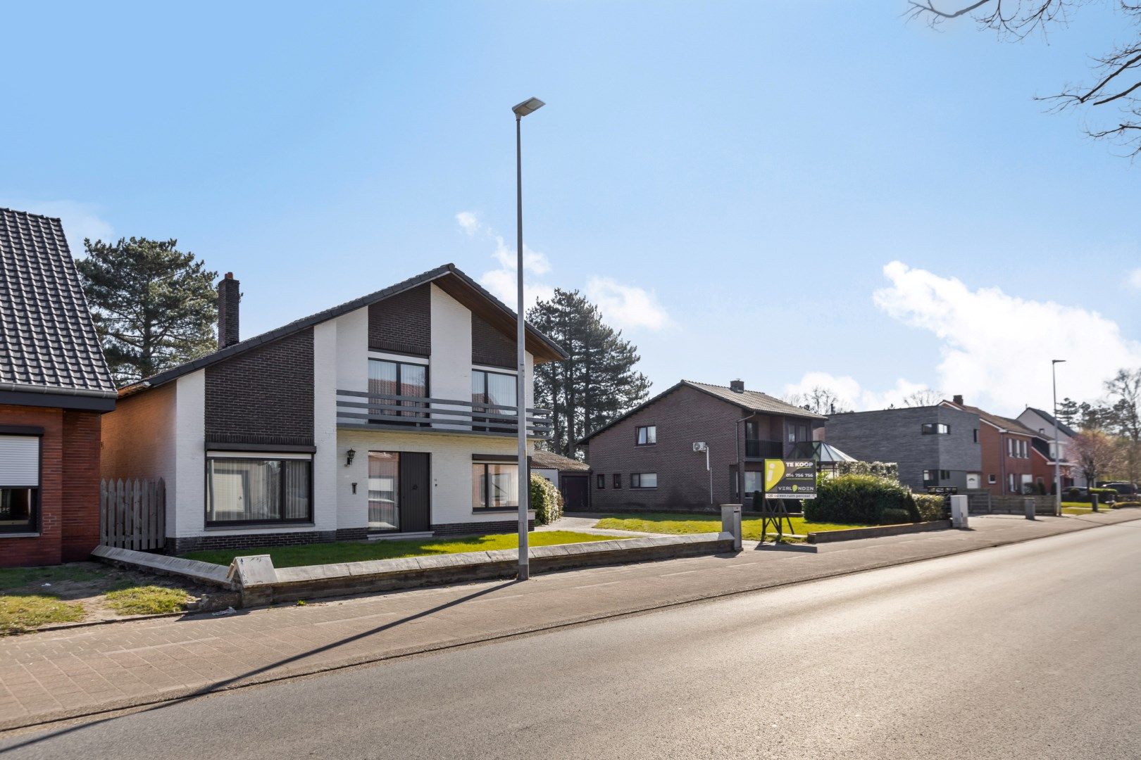 Te renoveren woning met garage en ruime tuin nabij het centrum van Dessel ! foto 33