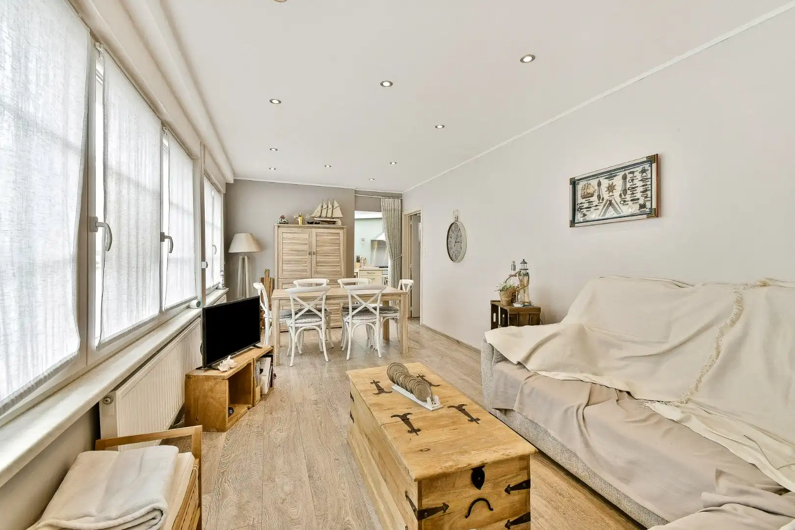 Gelijkvloerse woning met 2 slaapkamers foto 2