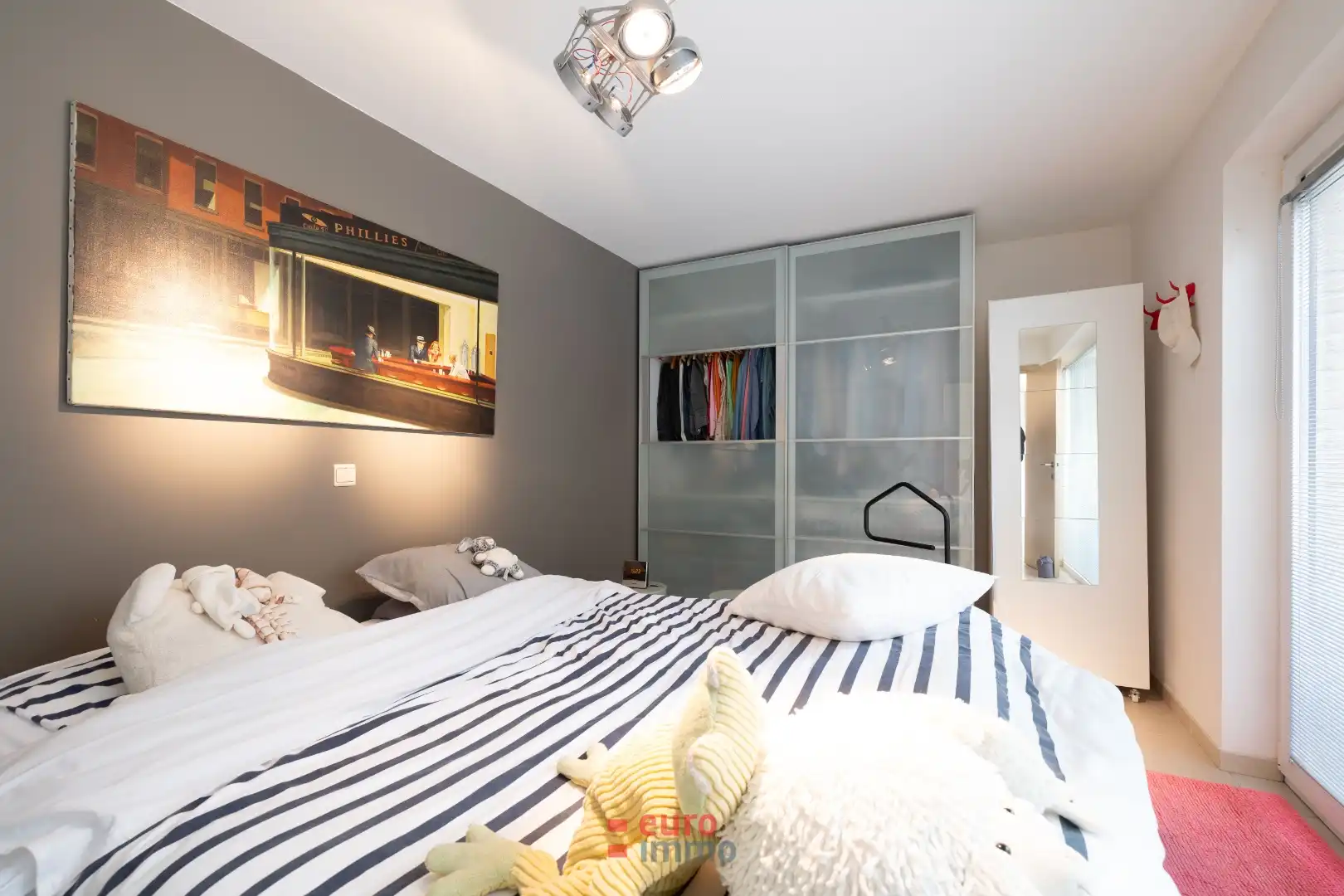 Zéér ruim appartement met 2 volwaardige slaapkamers in centrum Nieuwpoort! foto 8