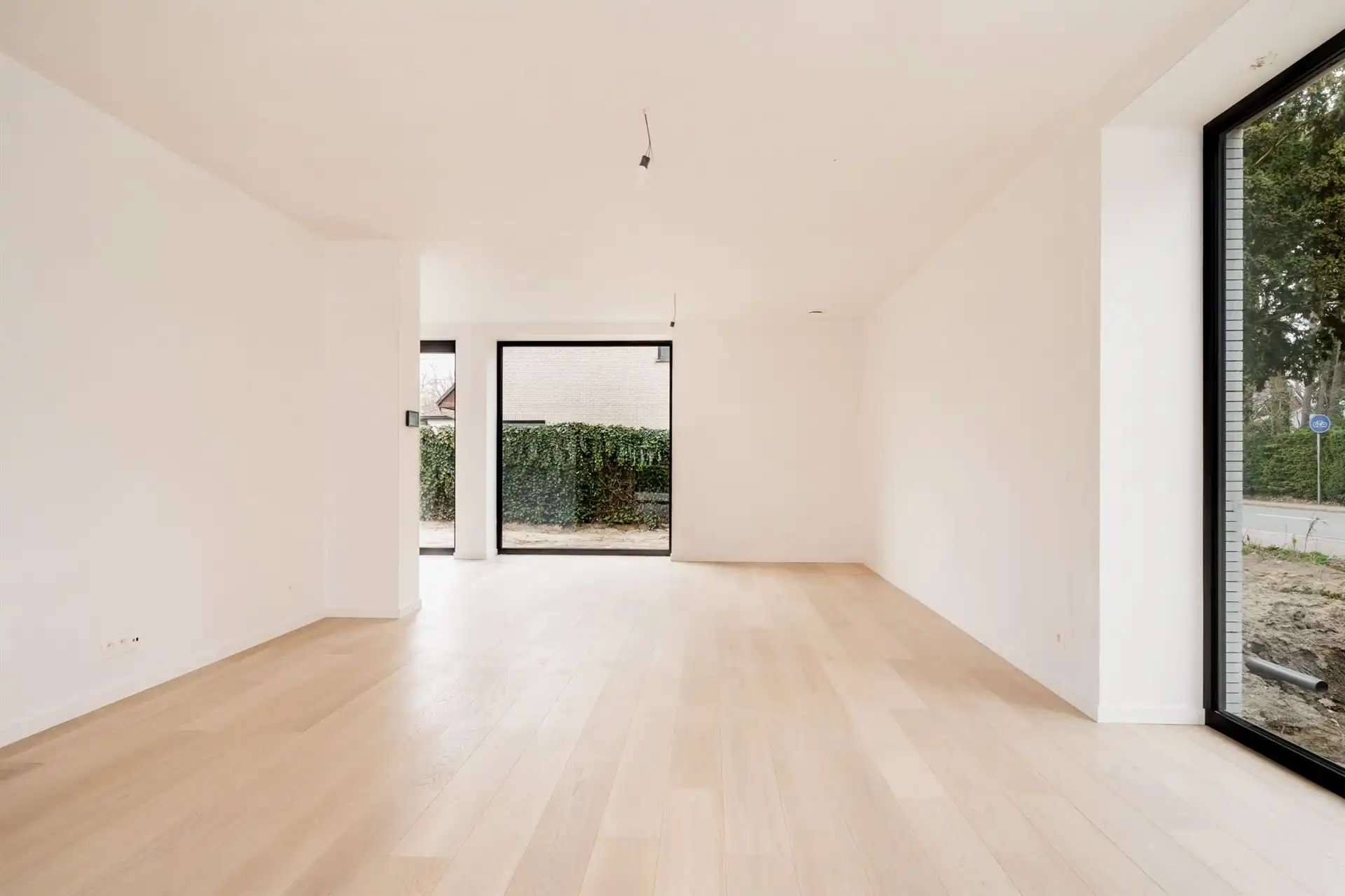 Luxe nieuwbouwvilla, innovatief design - enkel registratie foto 15