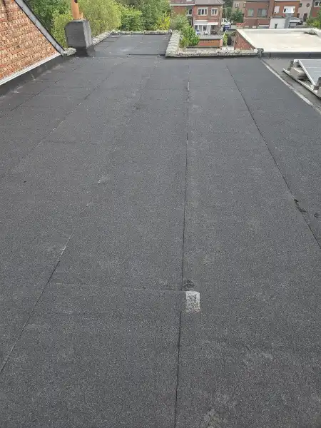 Charmante en goed onderhouden rijwoning nabij het centrum van Mechelen met oprit en tuin. foto 27