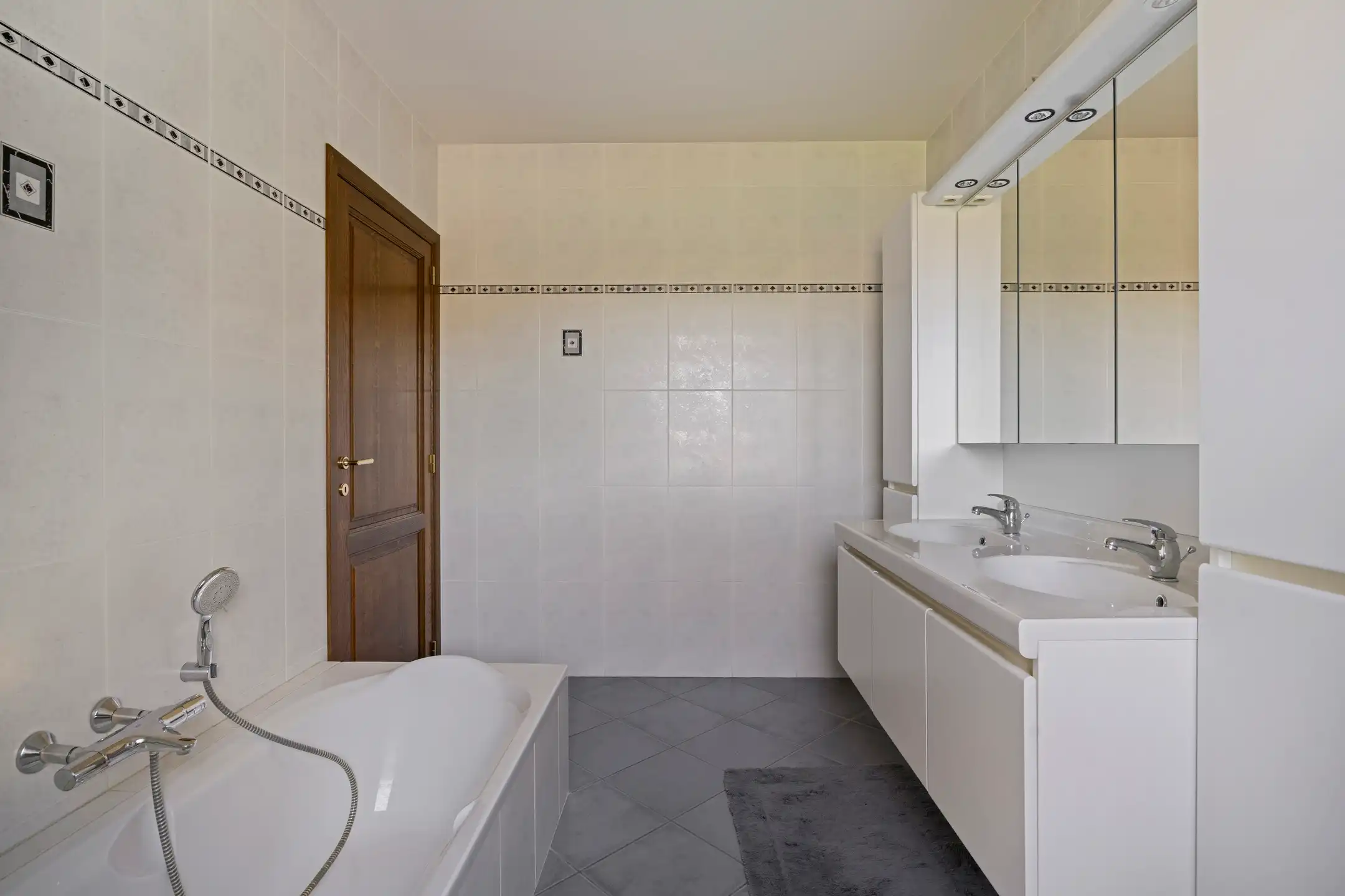 Rustig gelegen energiezuinige instapklare villa foto 15