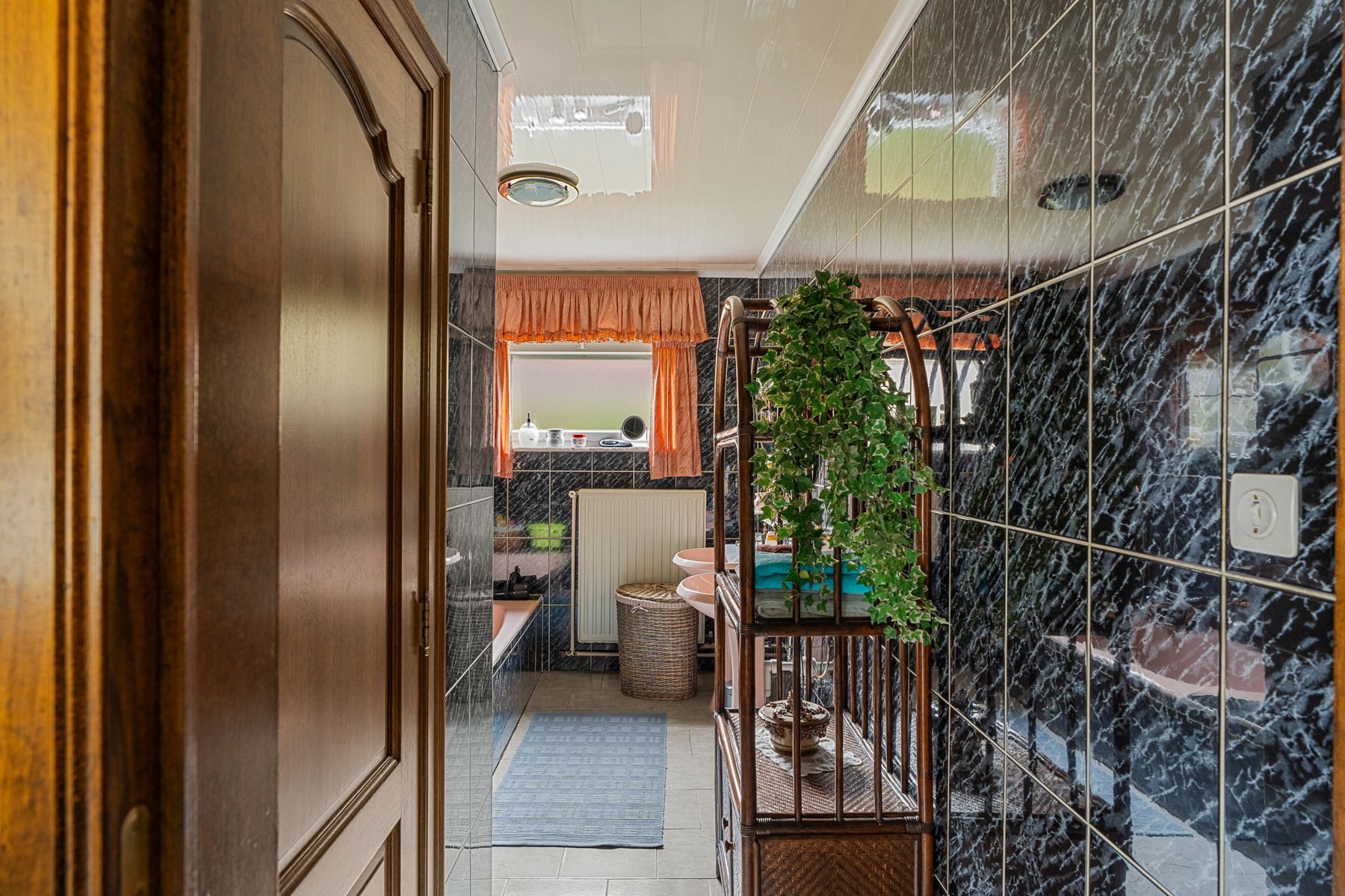 Vrijstaande woning met uitbreidingsmogelijkheden op 938m2! foto 4