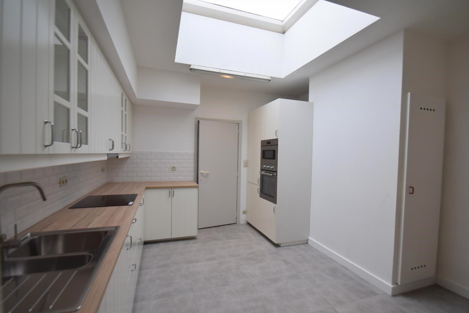 Ruime woning nabij Sint-Amandsplein, 3 slaapkamers  foto 5