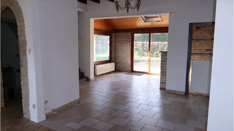 Comfortabele 3-slaapkamerwoning met Tuin en Carport te huur in Moerkerke Damme foto 4