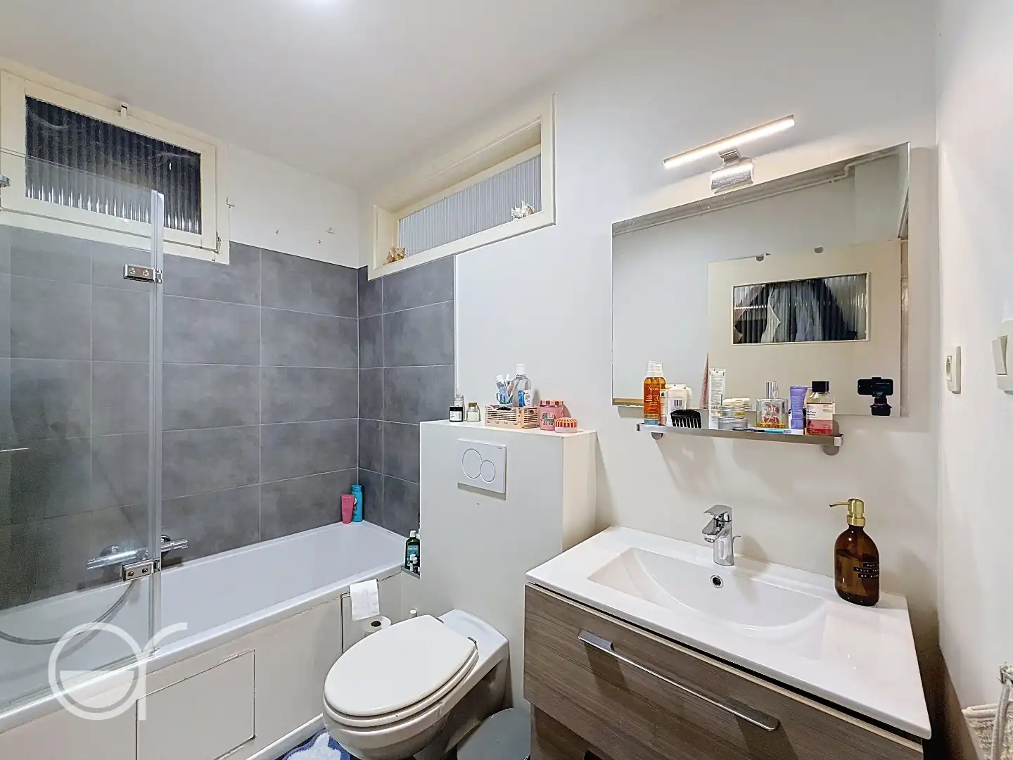 2-slaapkamerappartement met terras, zicht op Coupure foto 10