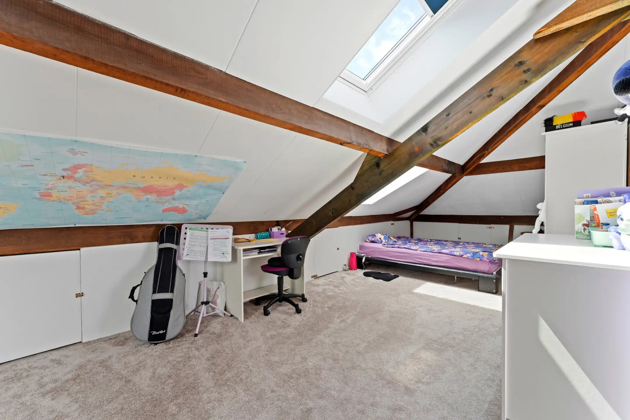 Instapklare woning met zwembad in Valmeer foto 21