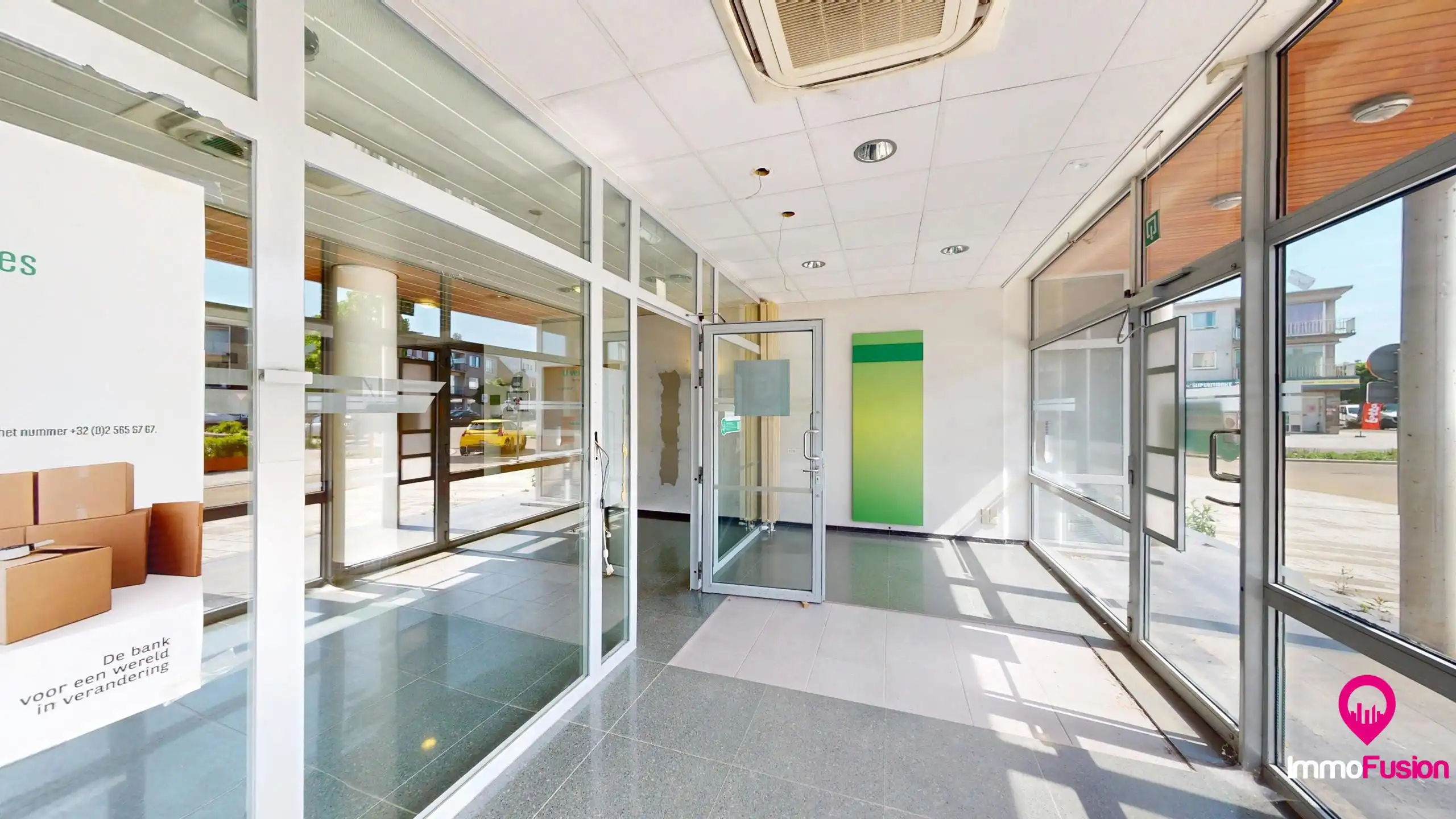 Zeer ruim kantoor op commerciële locatie in centrum Beringen foto 3