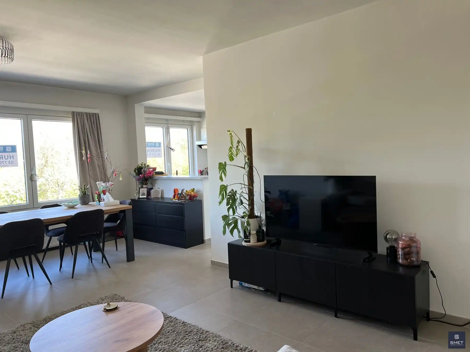 Gerenoveerd appt met 2 slpks, terras en garage foto 6