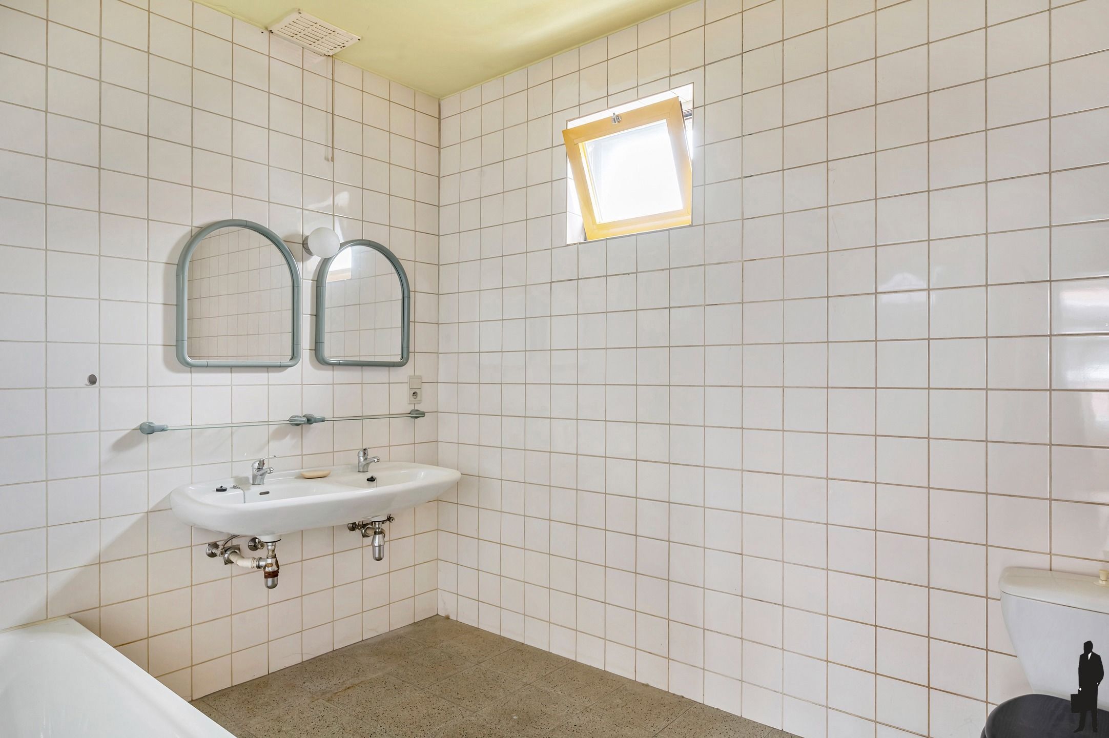 Ruim te renoveren appartement (152 m²) met uitzonderlijk potentieel foto 10