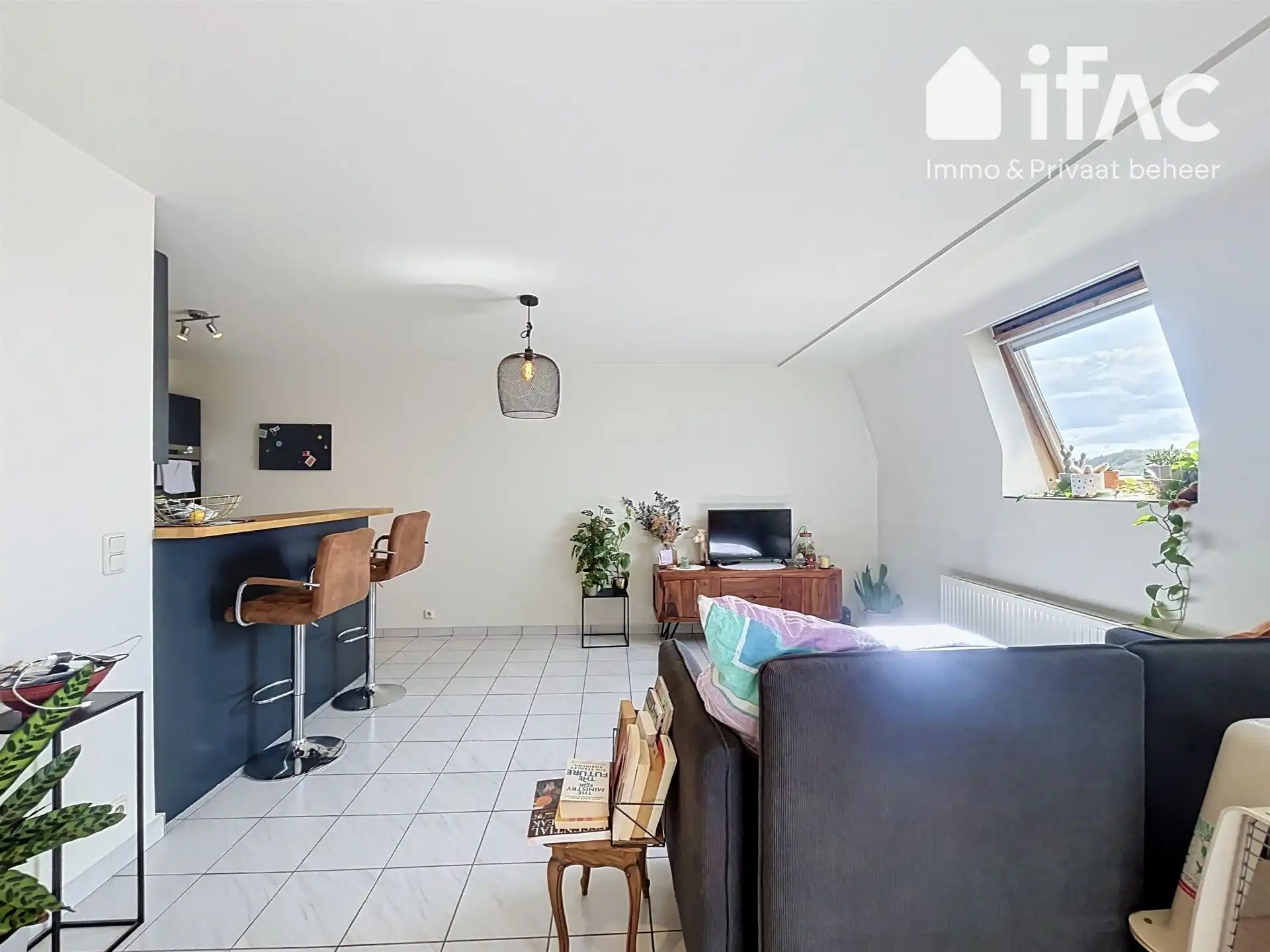 Aangenaam en goed gelegen duplex appartement foto 4