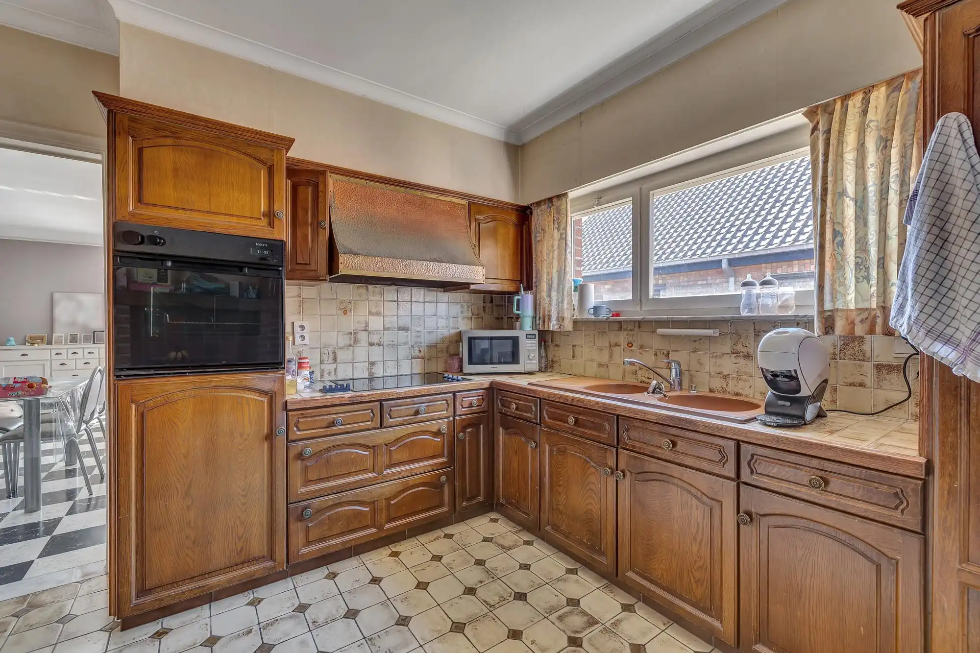 Olsene: te renoveren bungalow met 3 slaapk. en garage foto 4