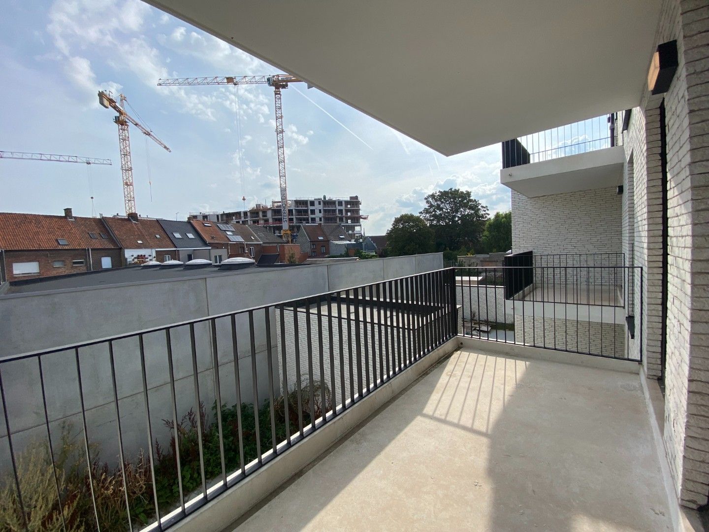 Nieuw luxe appartement centrum Roeselare te huur foto 17