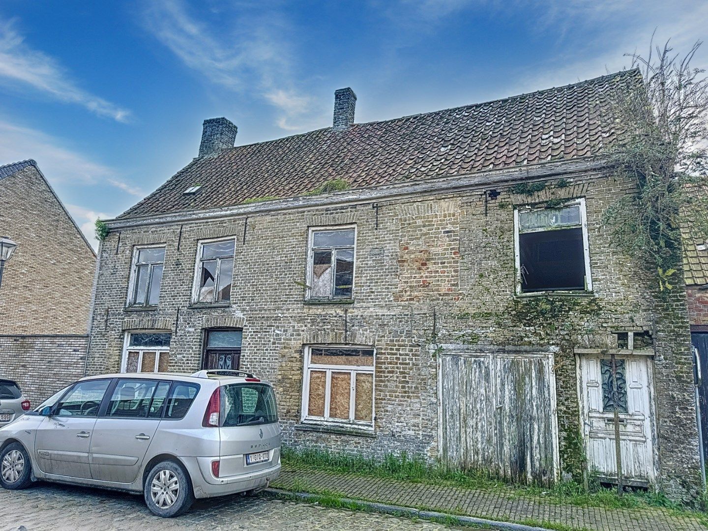 Volledig te renoveren woning foto 2