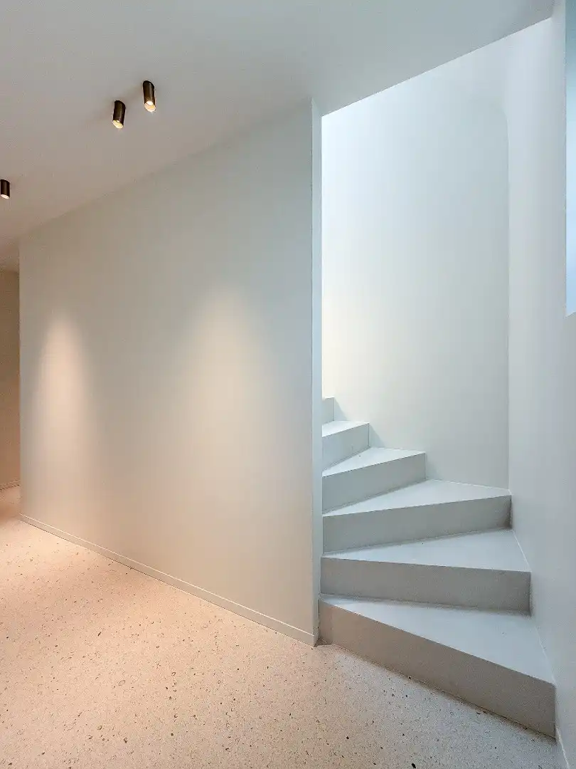 Nieuwbouw onder registratierechten! Villa met zonovergoten leefruimtes en een tijdloos design foto 15