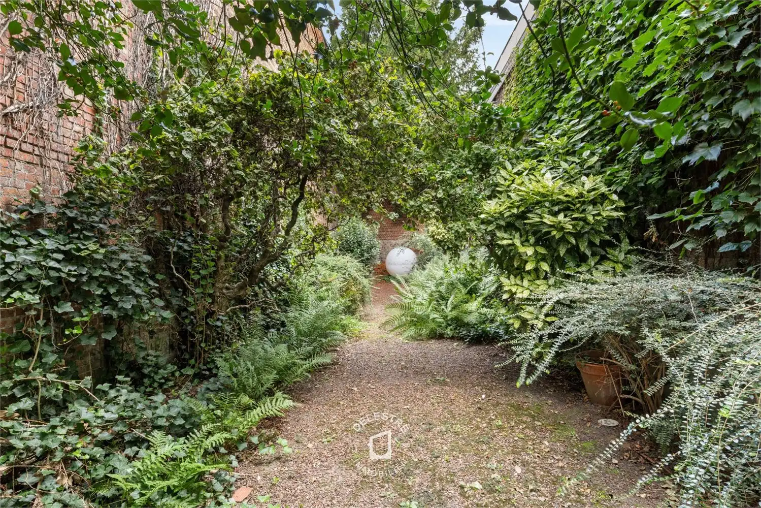 ARCHITECTURALE WONING NABIJ STADSPARK foto 11