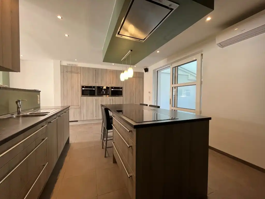 Langemark – Halfopen woning met 3 slaapkamers, tuin en carport foto 5