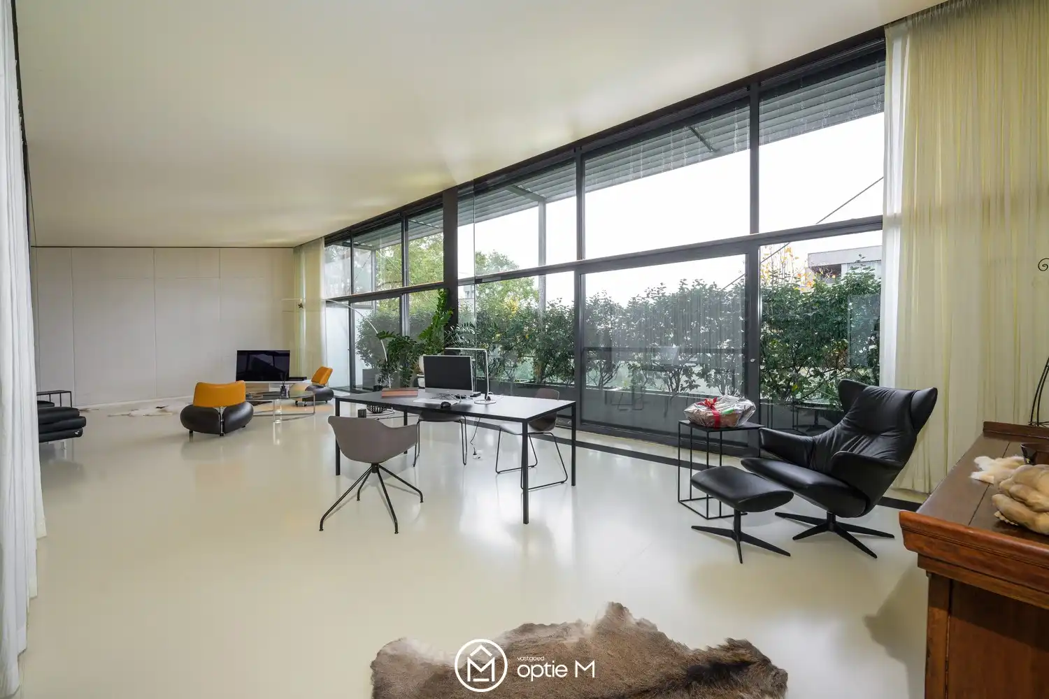 RUIME LUXE LOFT MET GROTE TERRASSEN foto 12