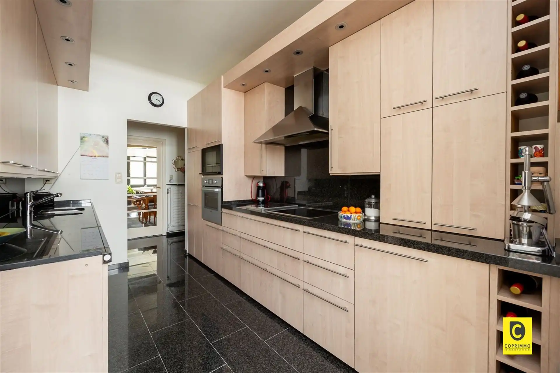 Charmant 3slpk dakappartement met terras en P foto 8