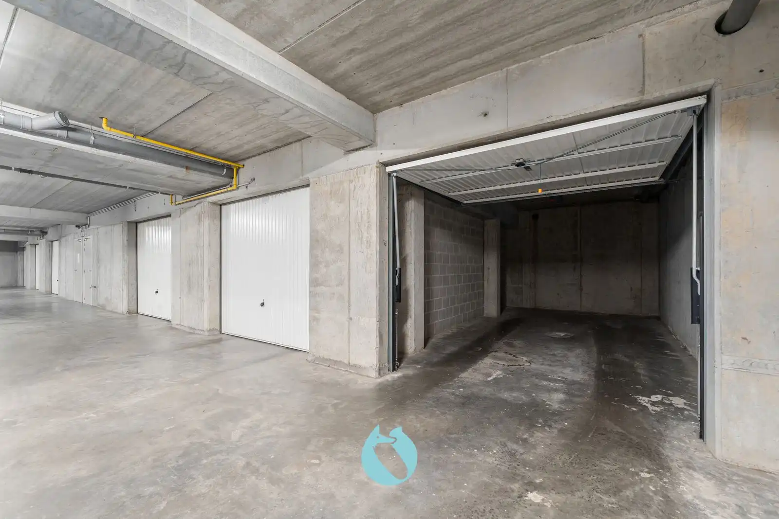 Dit prachtig en ruim appartement met één van de mooiste terrassen in de Kapellestraat foto 14
