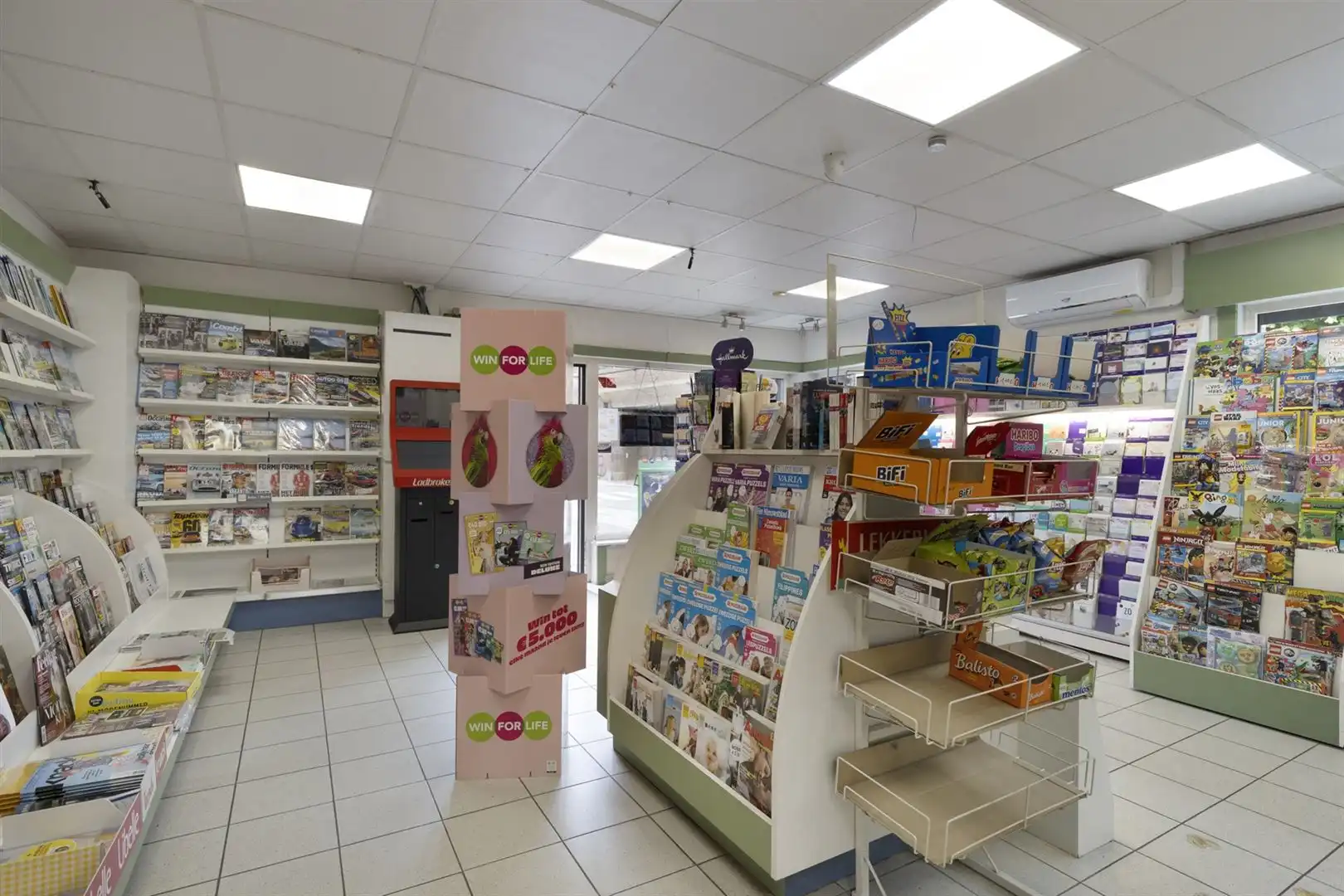 Handelswoning op commerciële toplocatie! foto 28