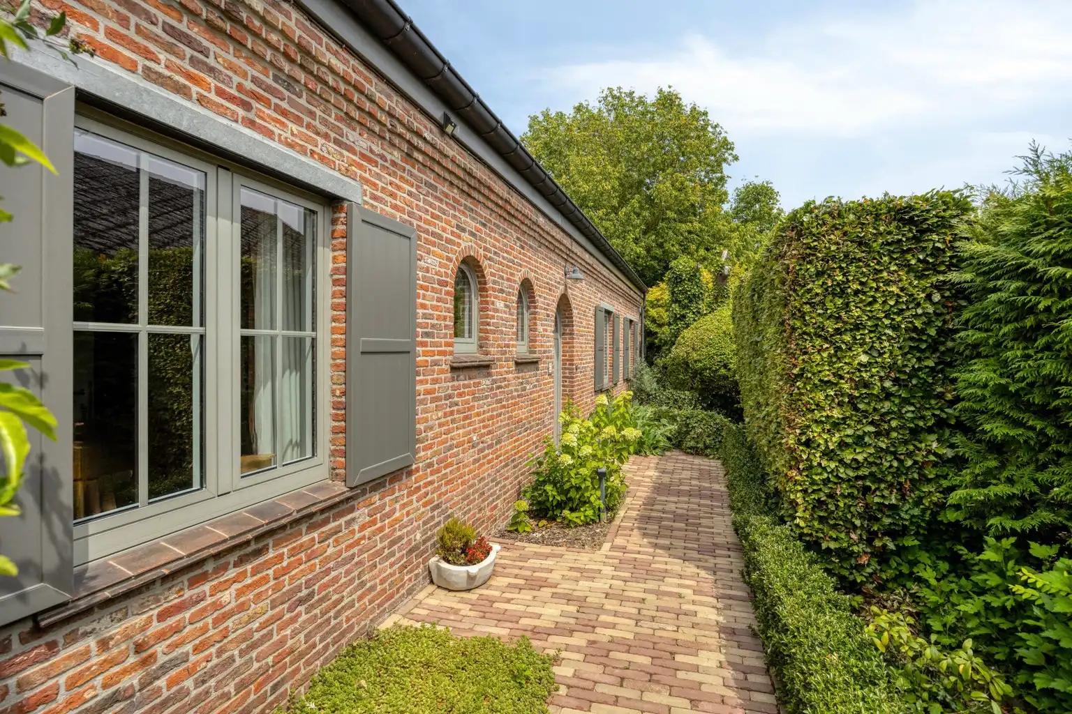 MOOIE, INSTAPKLARE WONING MET TUIN IN TIENEN foto 5