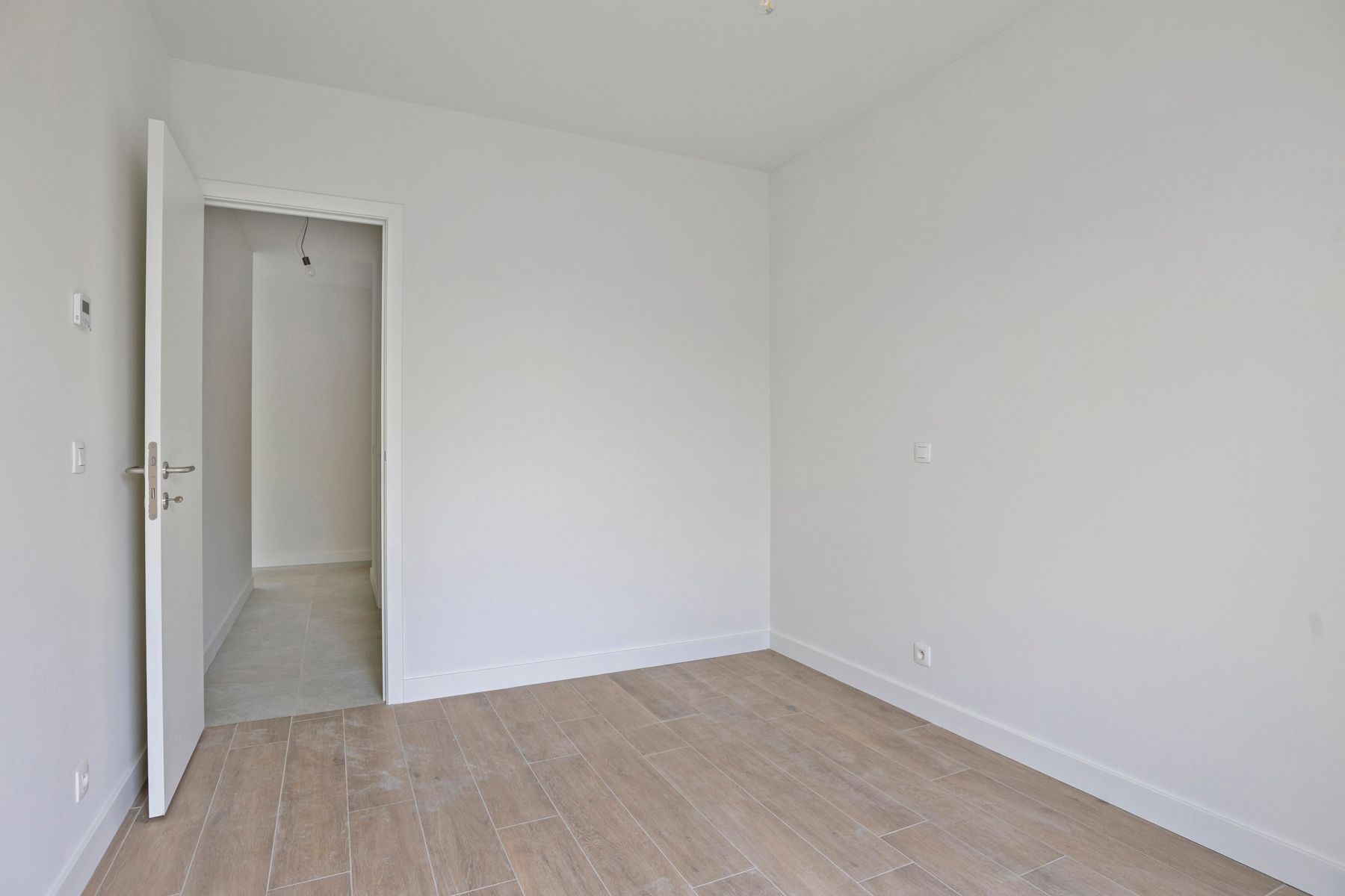 Uniek gelijkvloersapp. met veel lichtinval en private tuin! foto 10